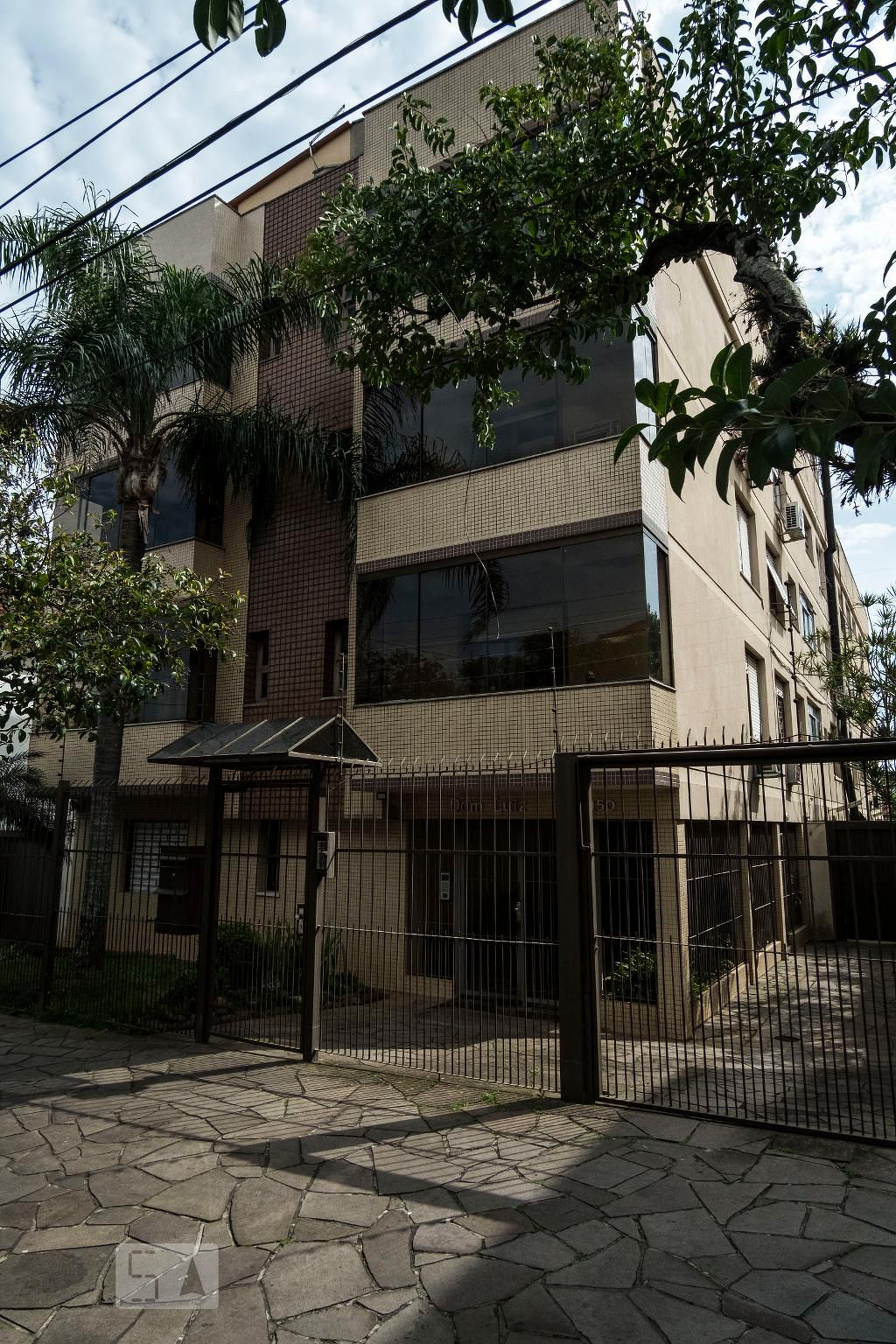 Fachada Condomínio em Rua Fonseca Ramos, 105