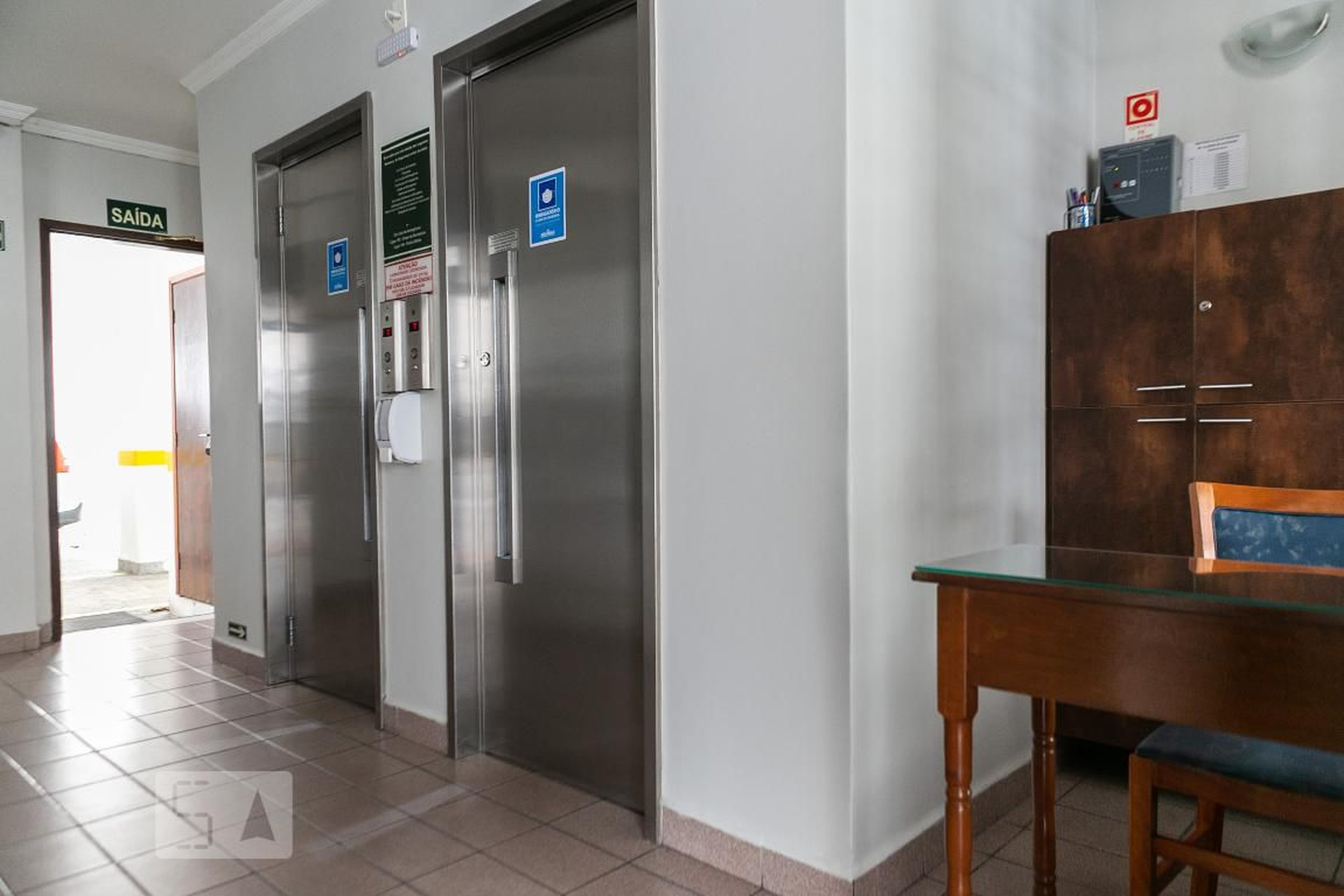 Hall de entrada - Edifício Irajá