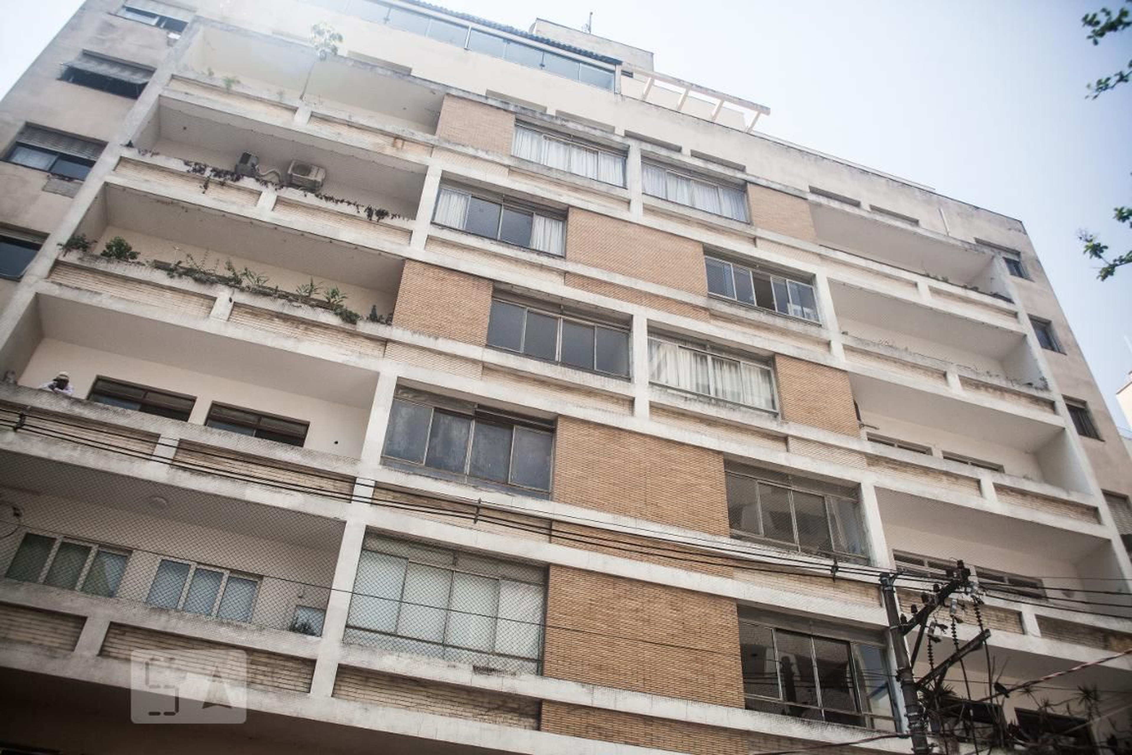 Fachada do Prédio Condomínio Michel