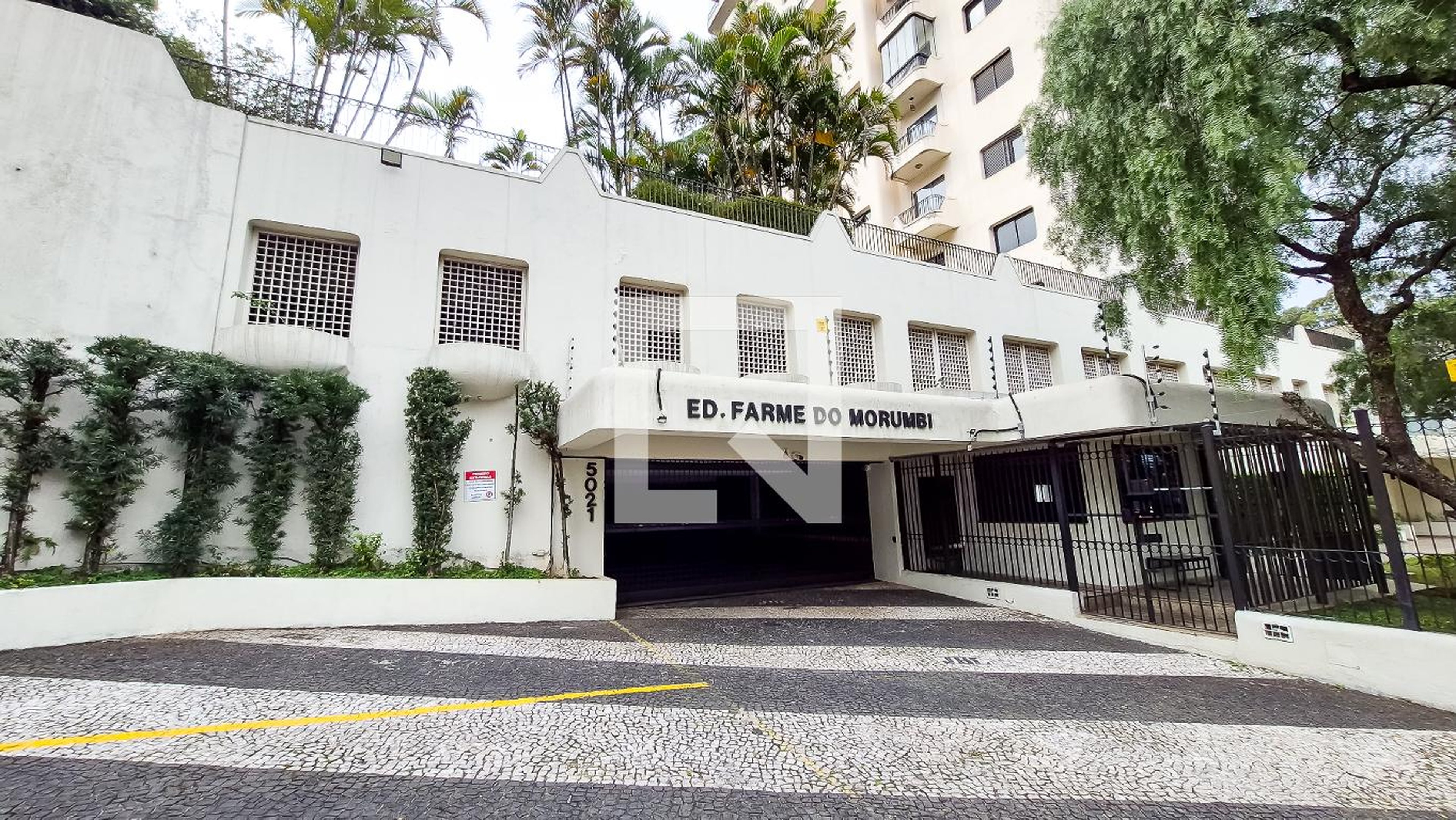 Fachada Condomínio Farme do Morumbi