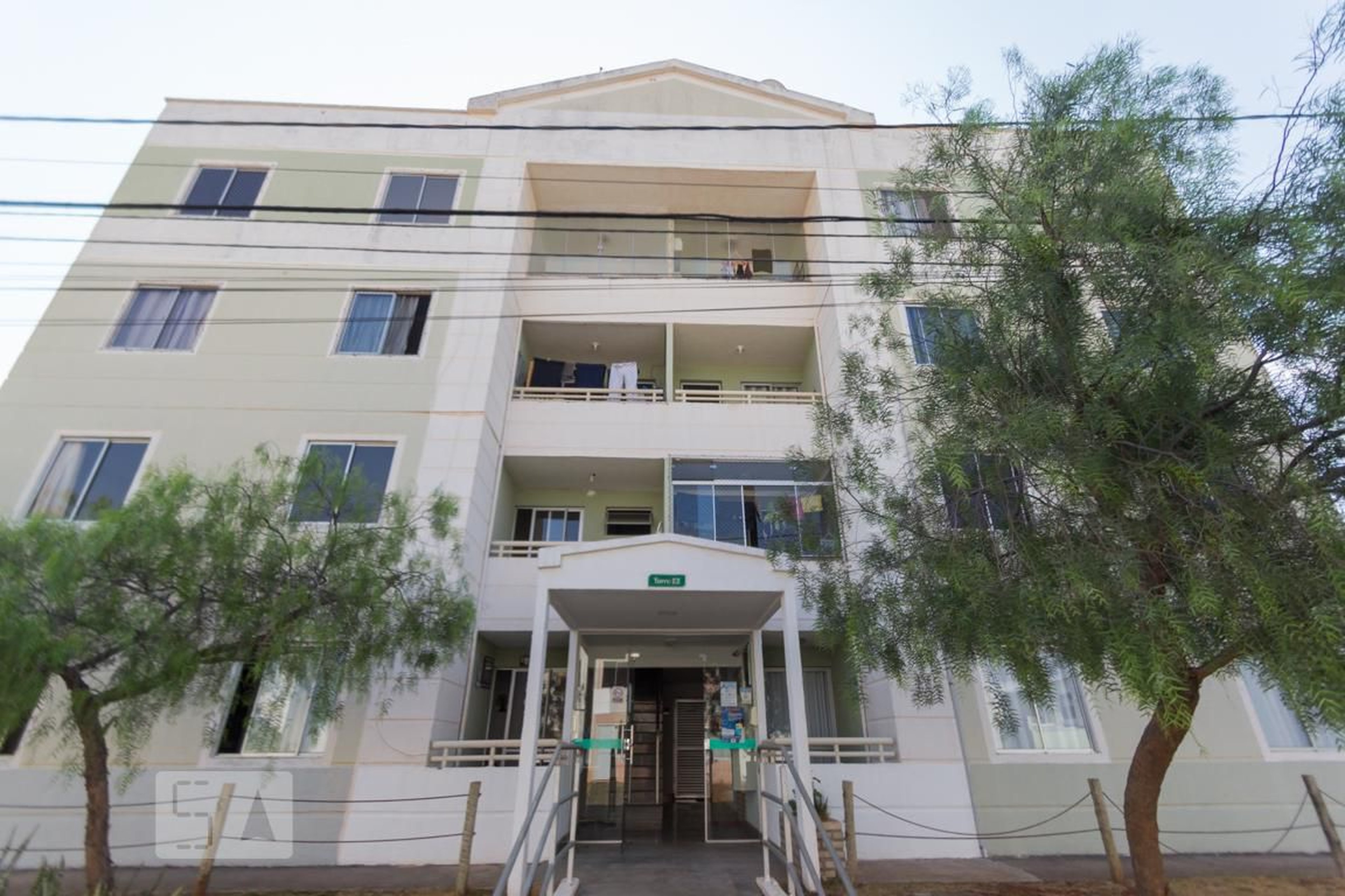 Fachada Condomínio Jardim dos Pequis