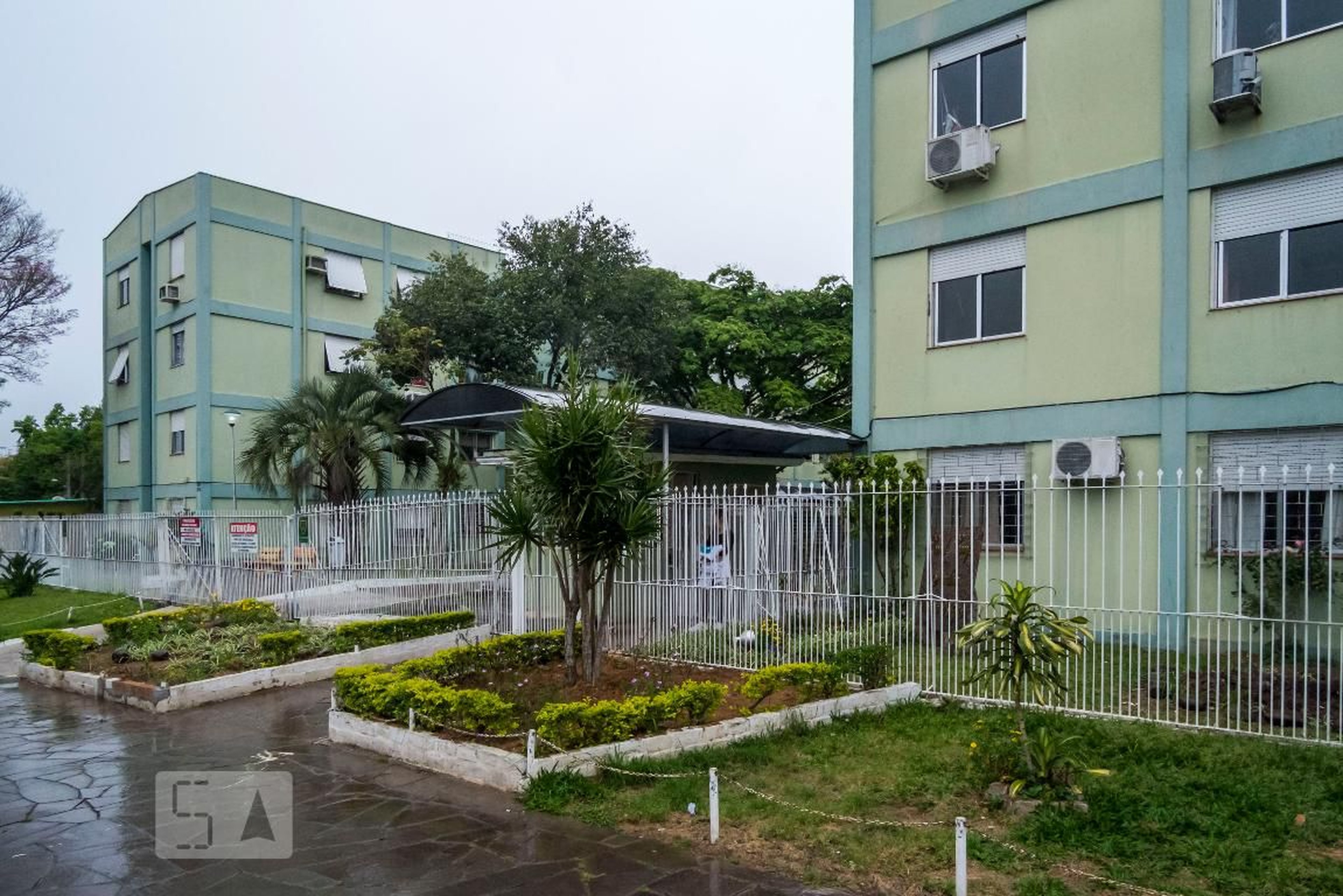 Fachada do Condomínio Condomínio Jardim Vitória Régia