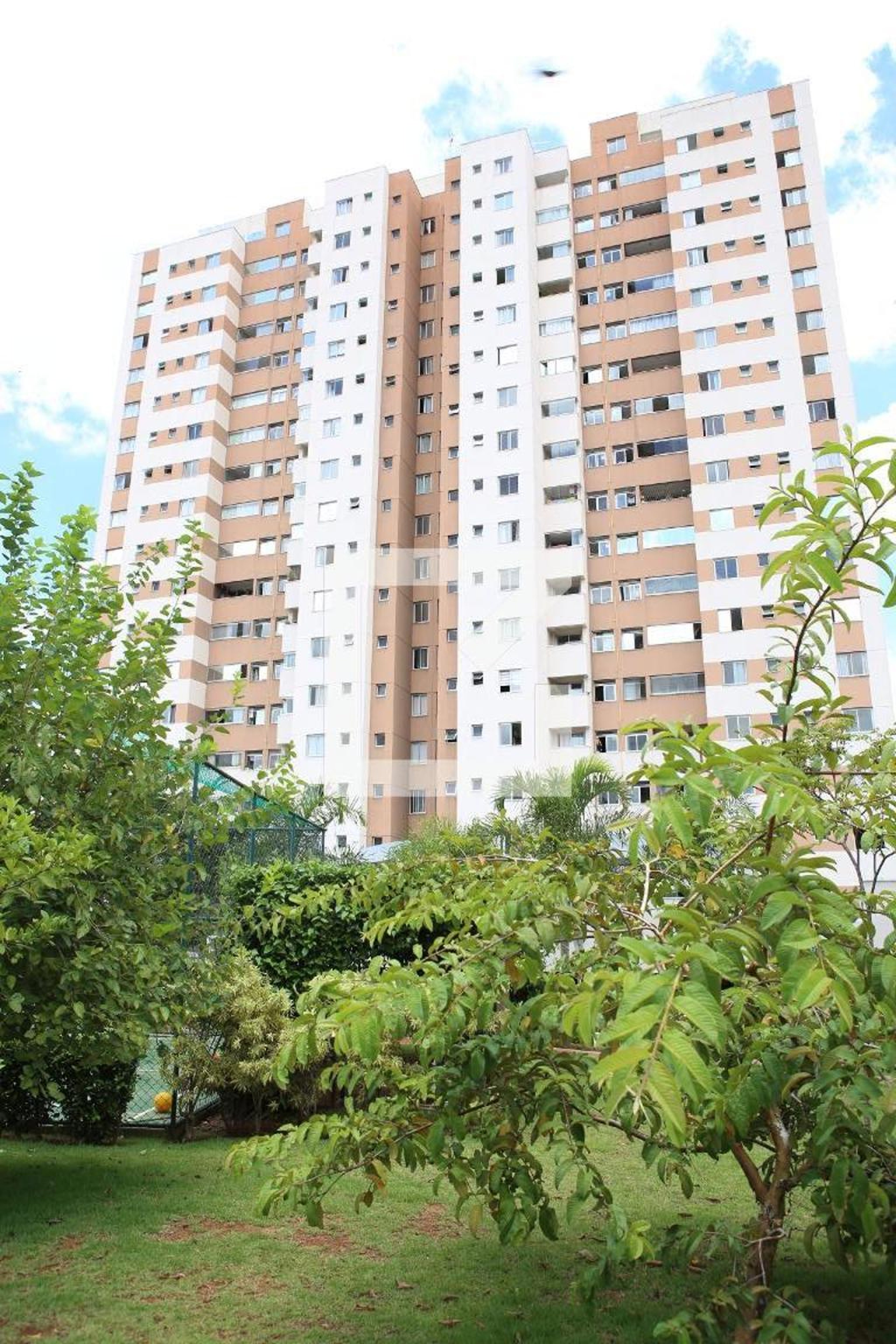 Fachada do Prédio Condomínio Rossi Mais Sintonia