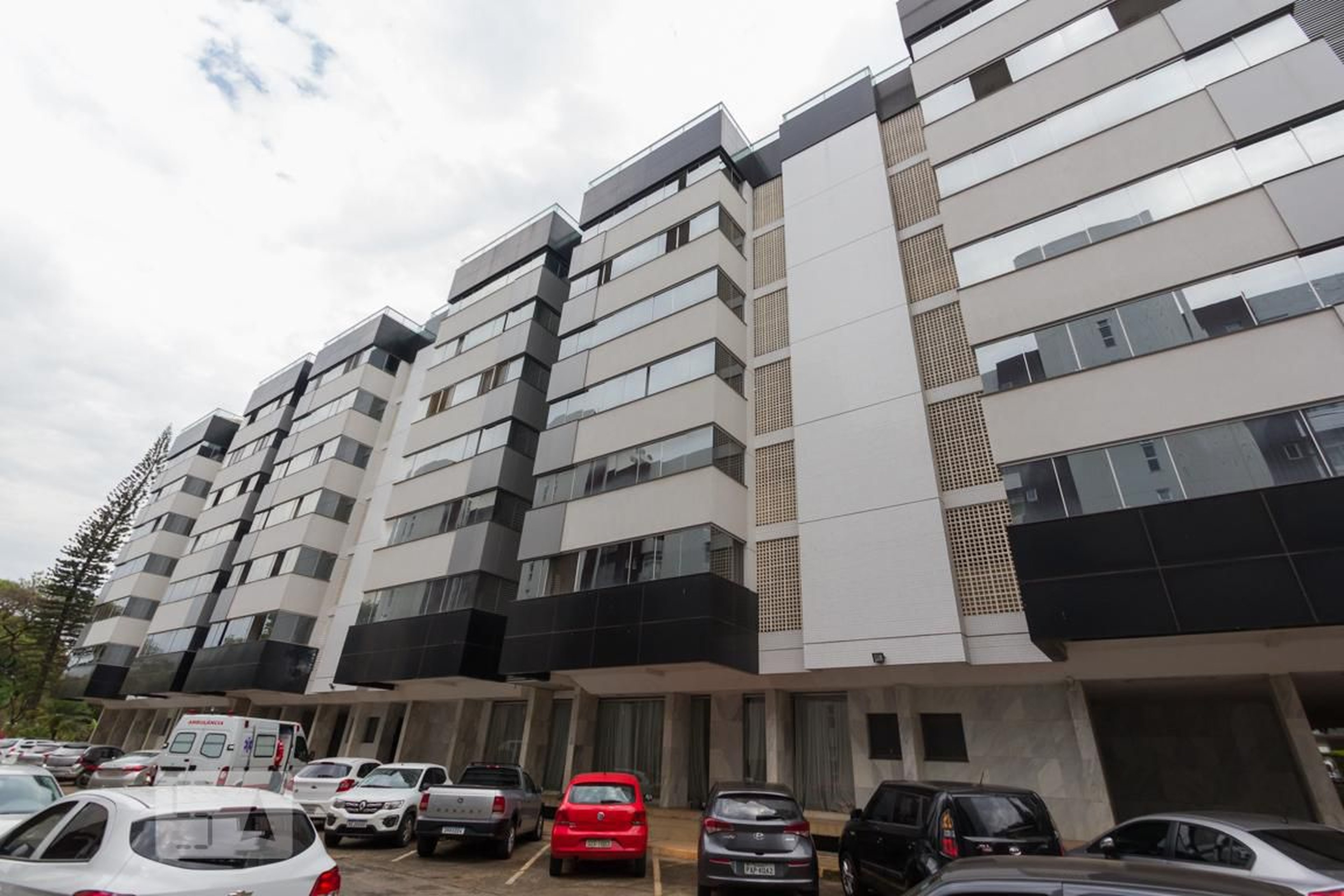 Fachada Condomínio em Sqn 216 Bloco D, 216