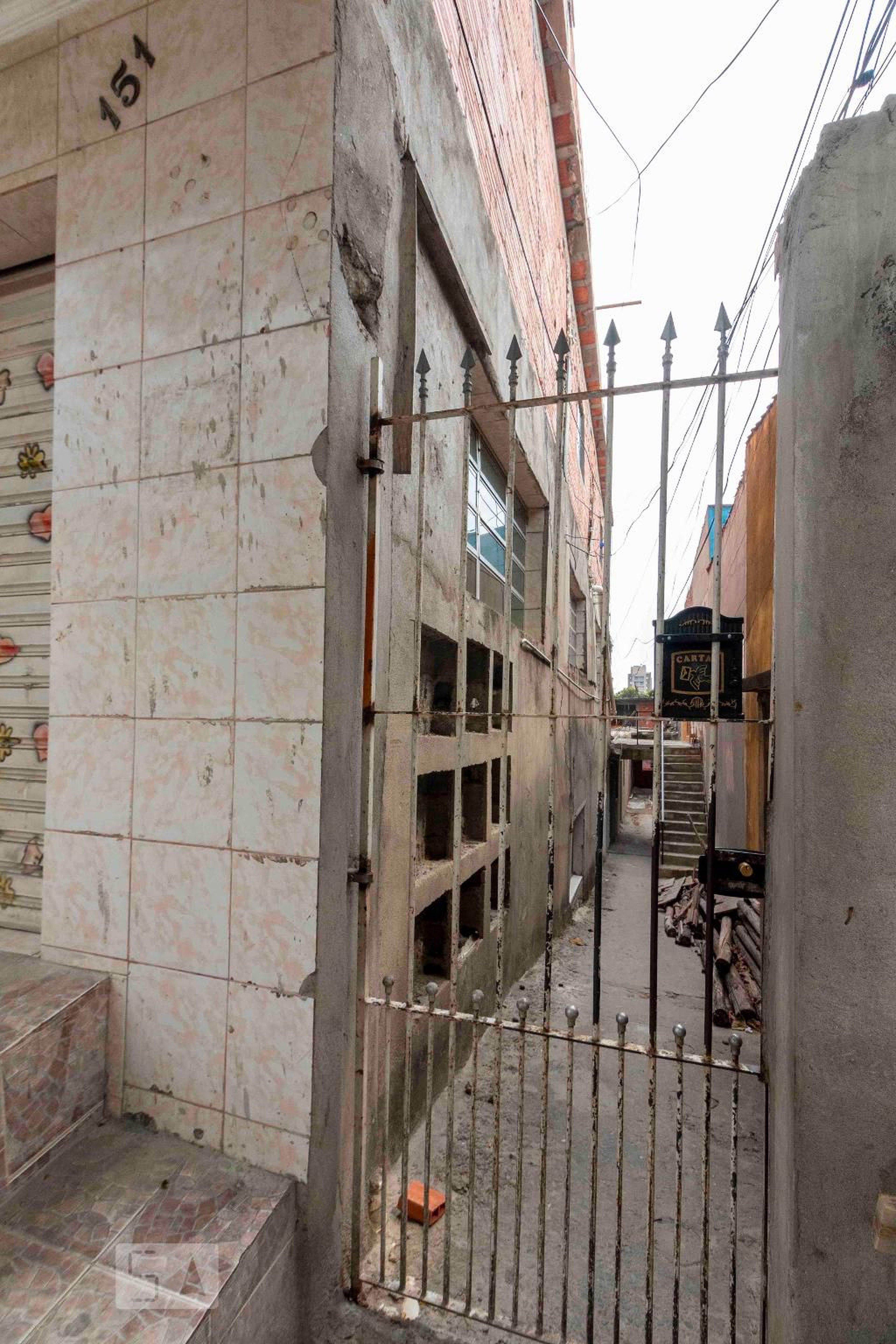 Fachada Condomínio Casa No Número 150