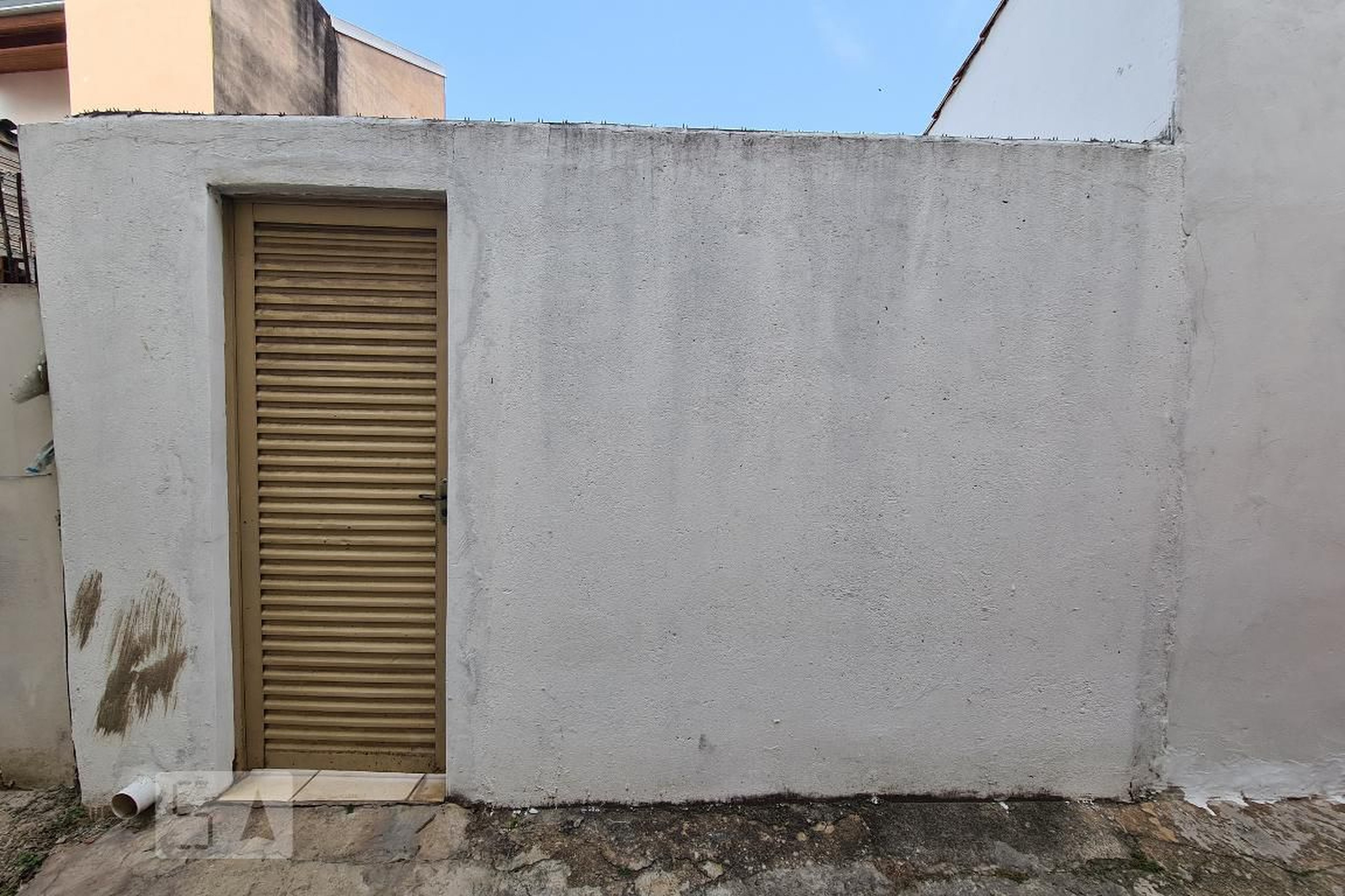 Fachada Condomínio em Rua Coronel José Tavares, 51