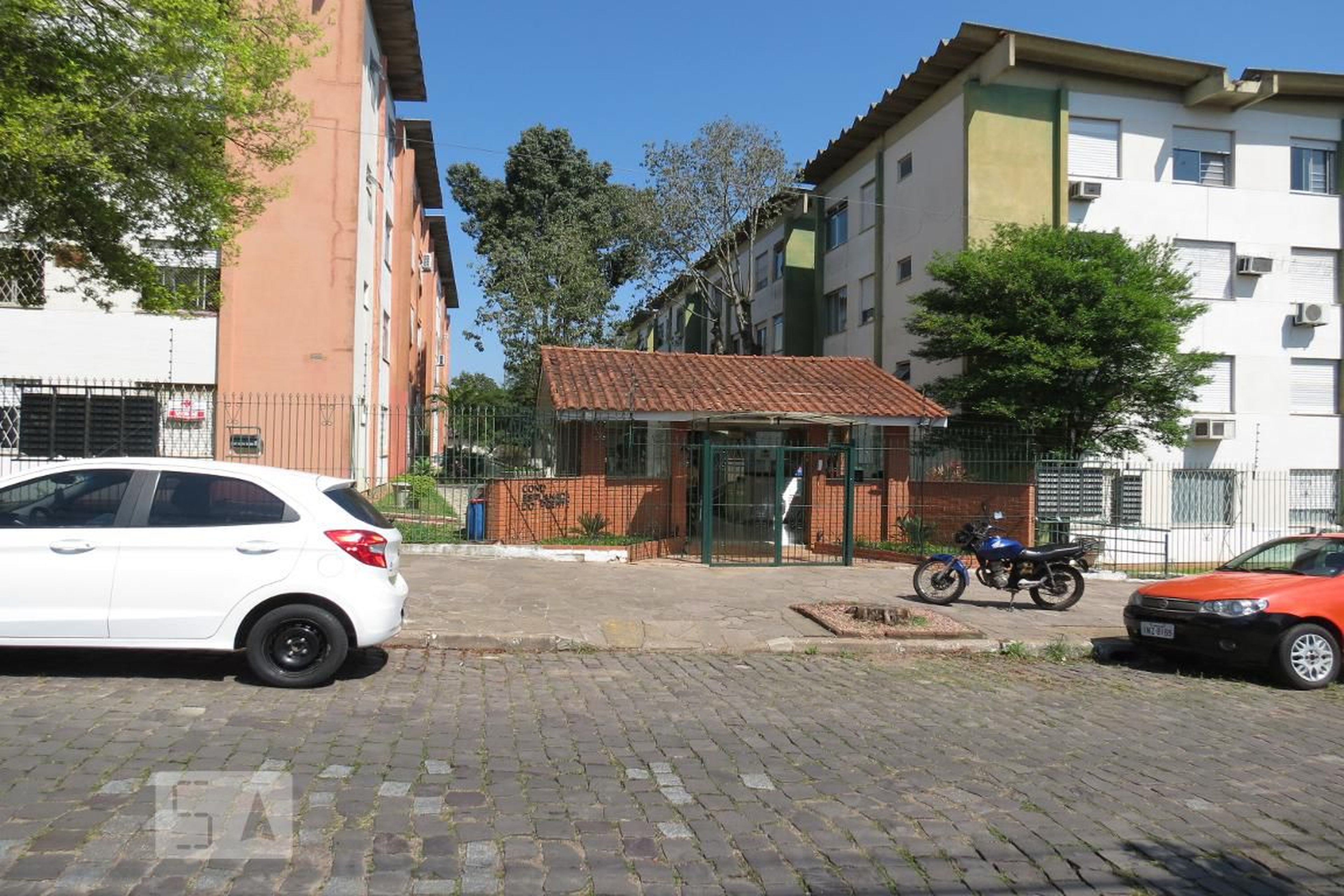 Fachada do Condomínio Condomínio Esplanada do Poente