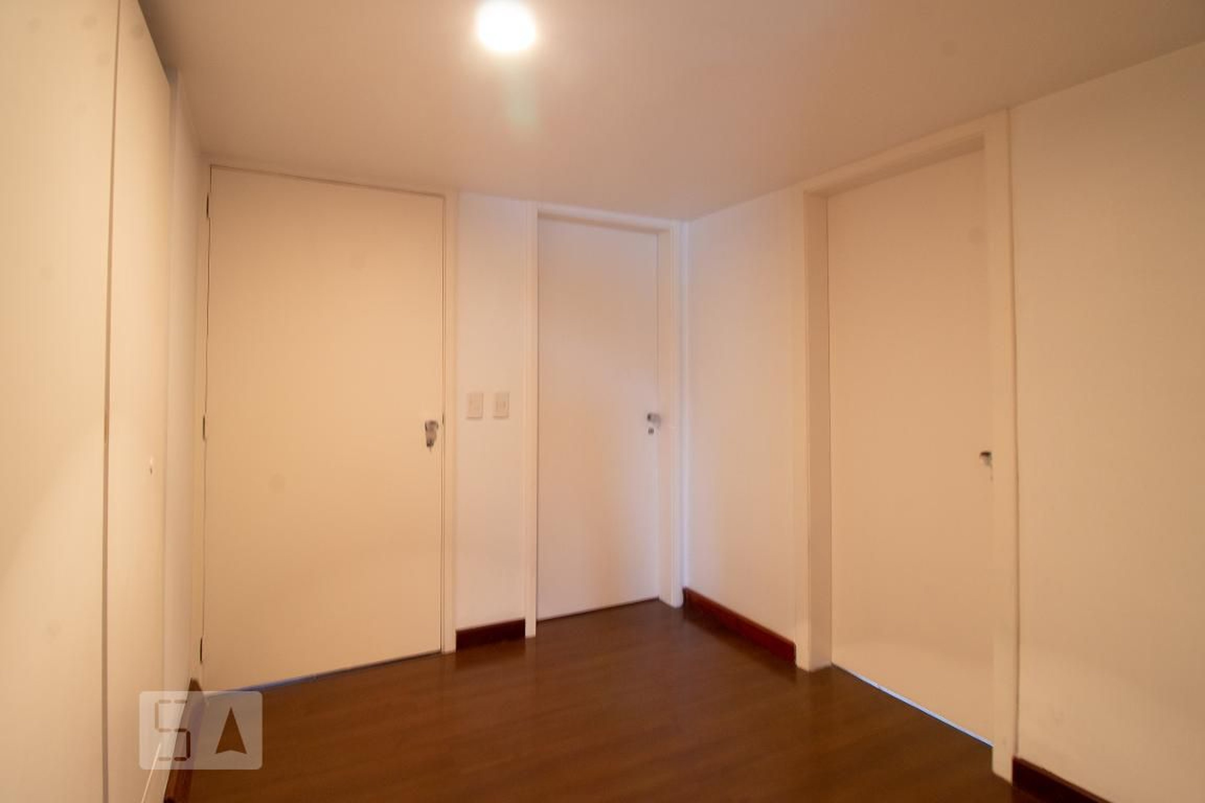 Hall - Olha da Páscoas