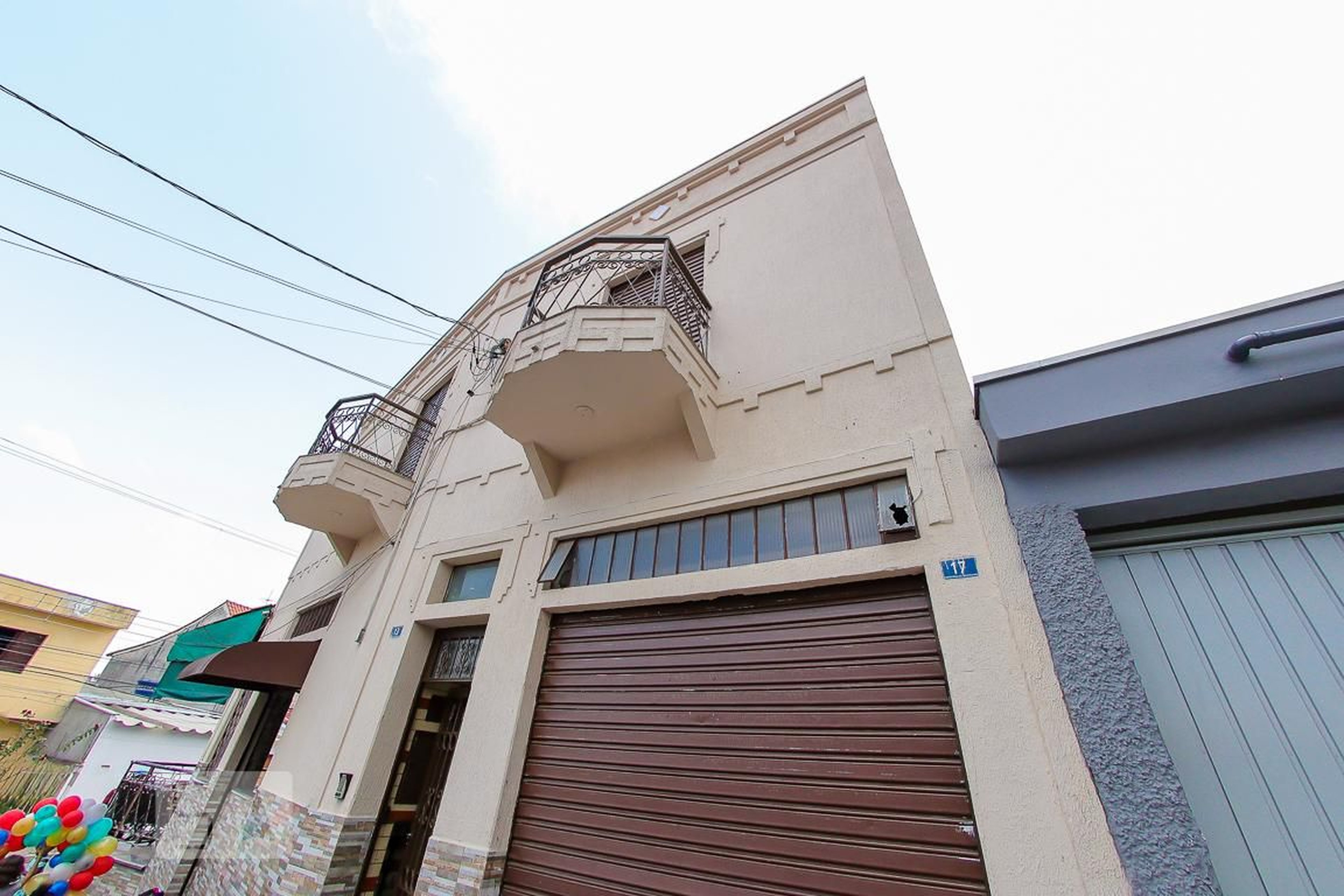 Fachada Condomínio Casa Sobreloja