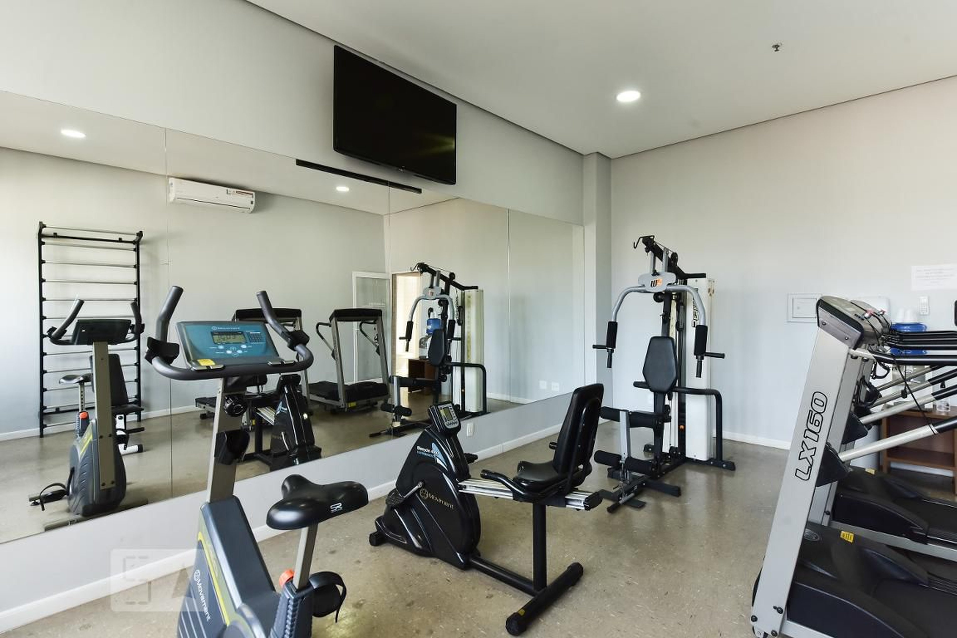 Academia - Edifício Flat Tower