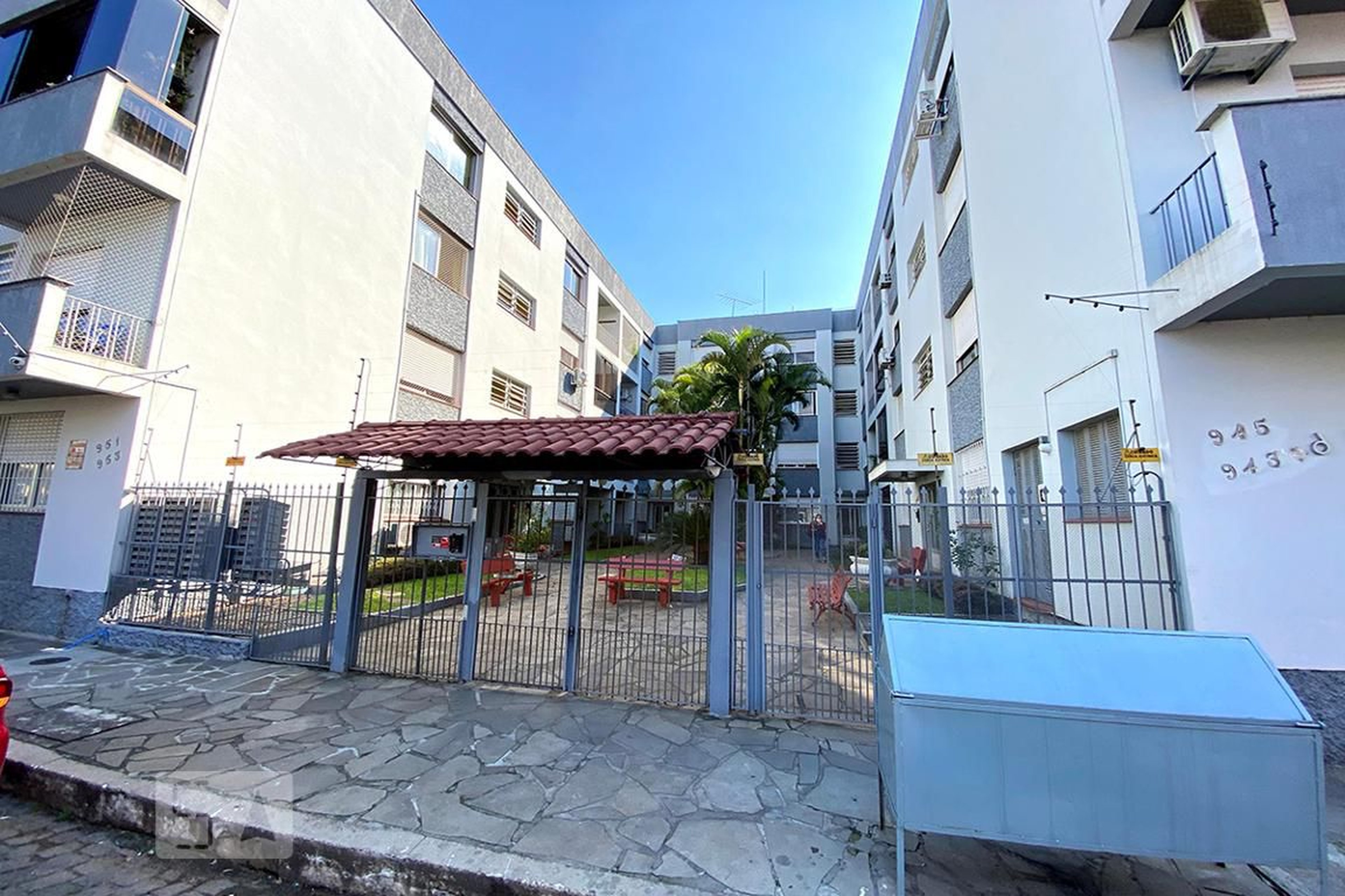 Fachada Condomínio em Rua São Paulo, 942