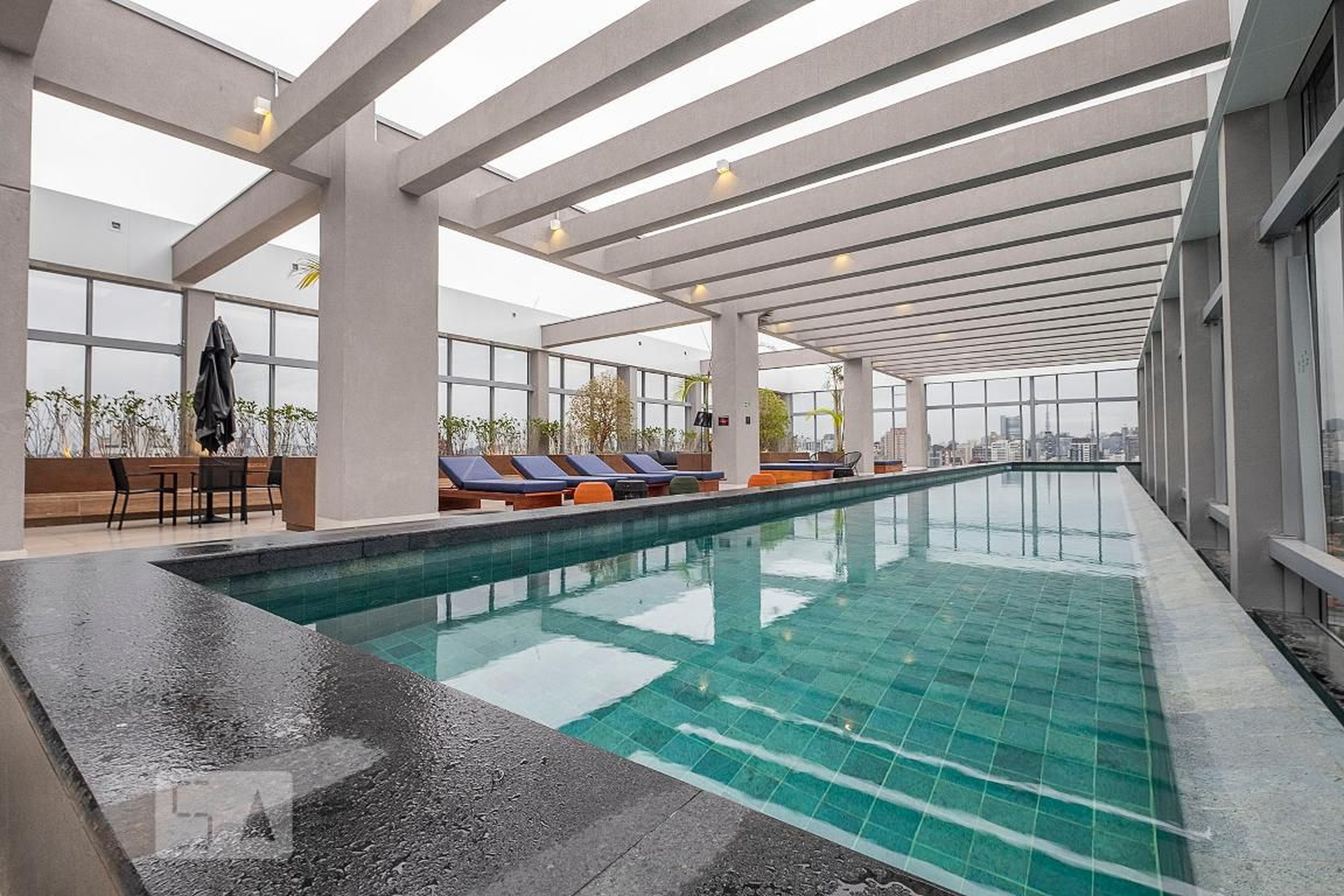 Piscina - Edifício Helbor Wide