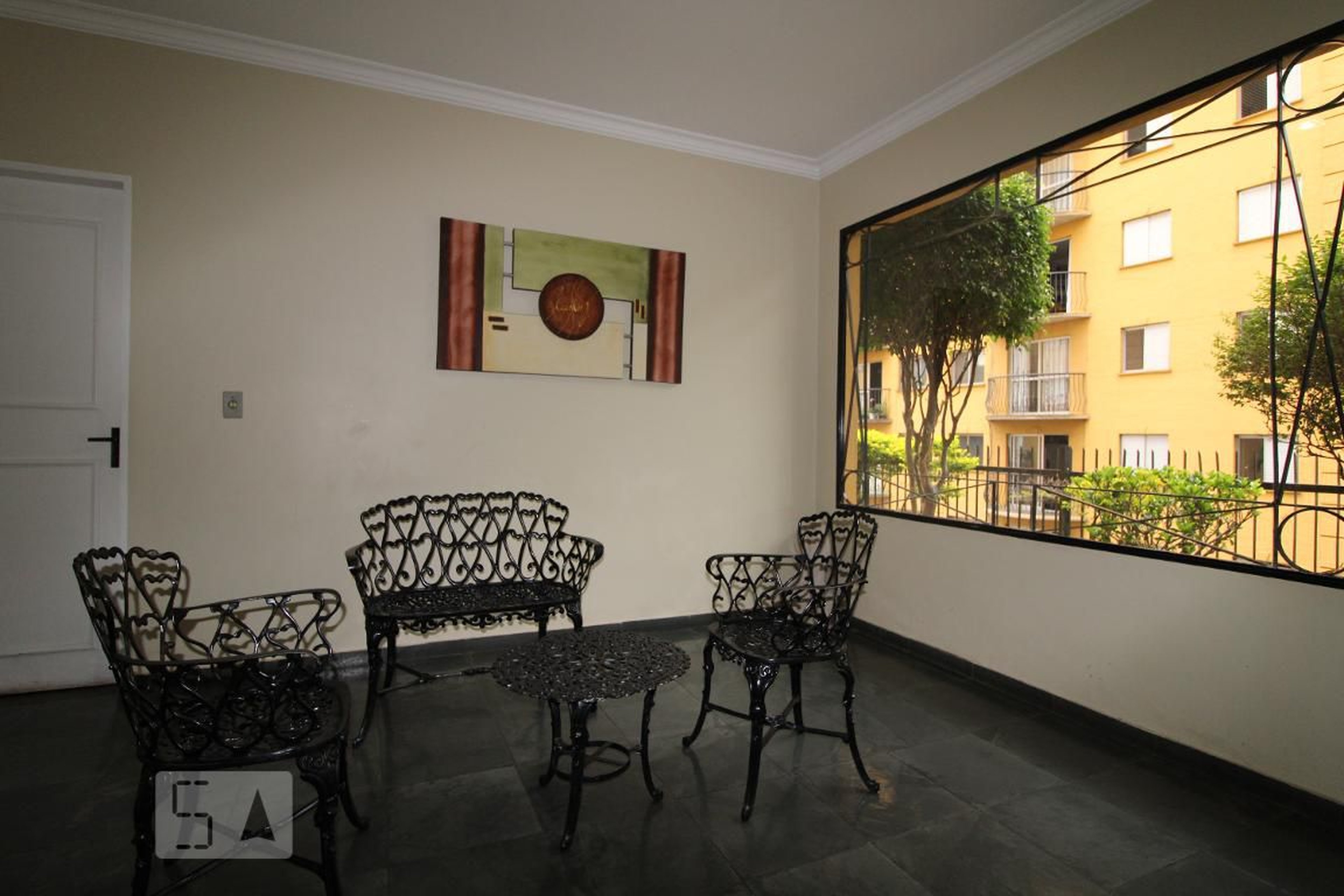 Hall de Entrada Condomínio em Estrada de Itapecerica, 1087