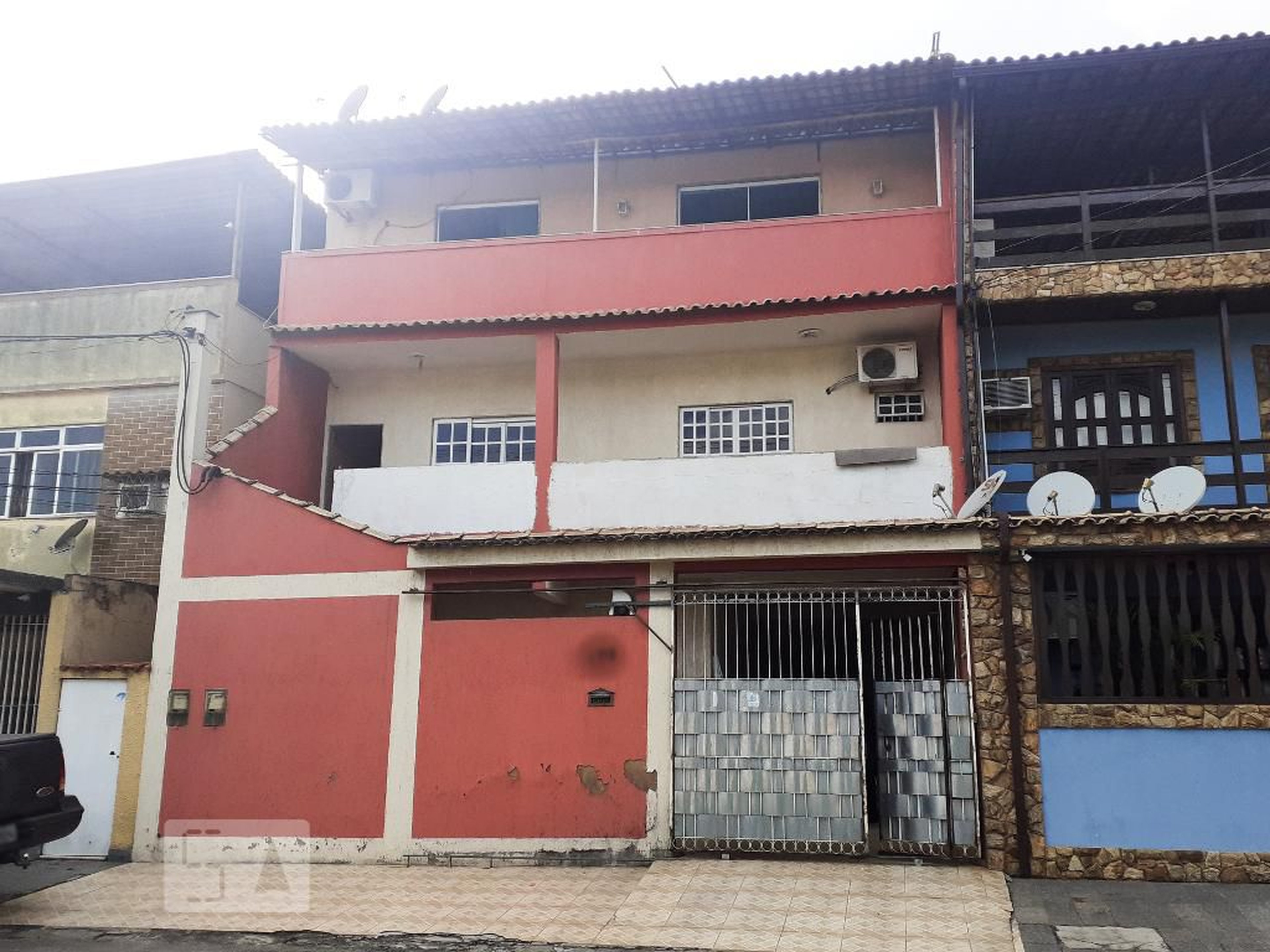 FACHADA Condomínio em Rua Amauri Nunes de Almeida, 170