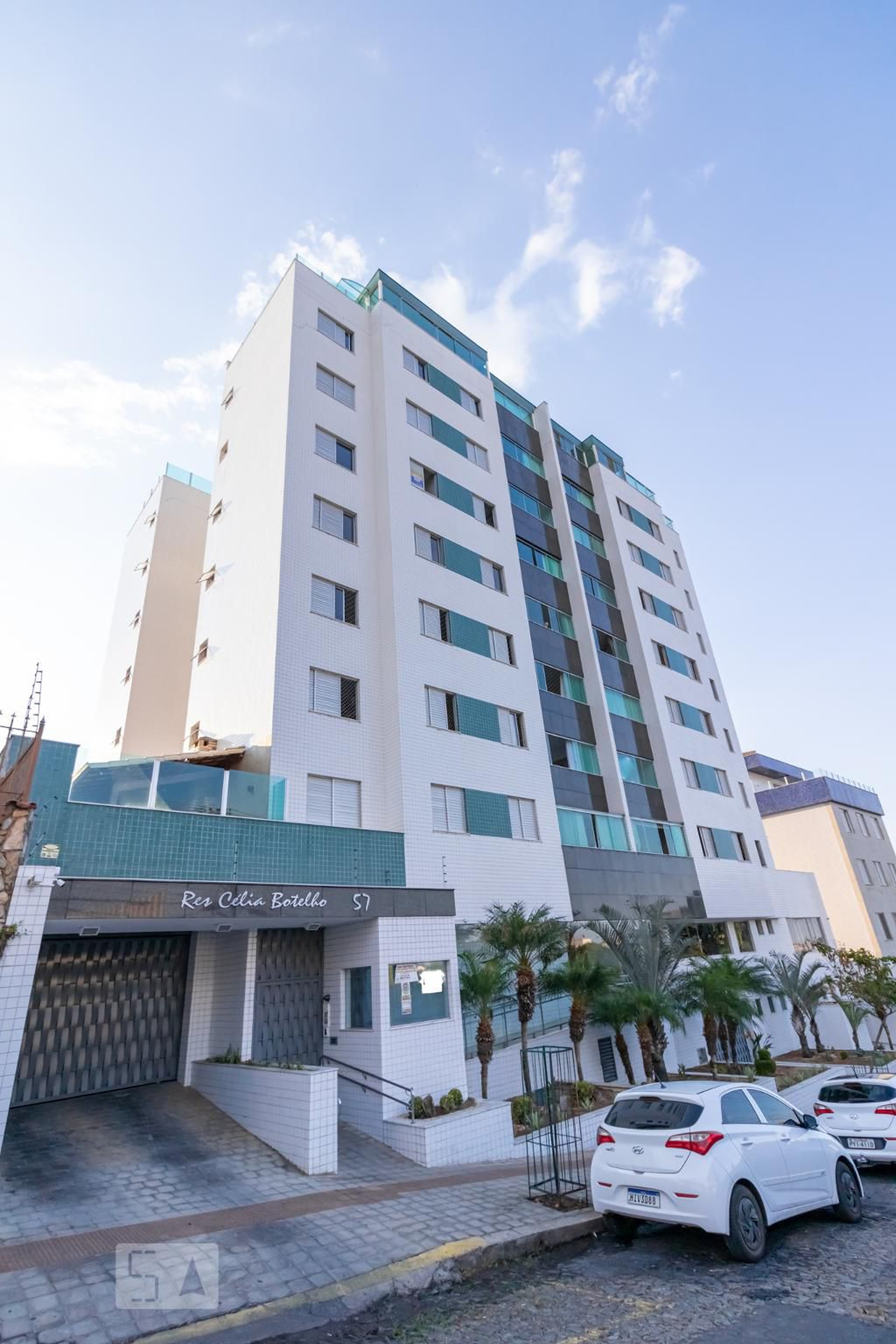 Fachada Condomínio em Rua Saldanha da Gama, 57