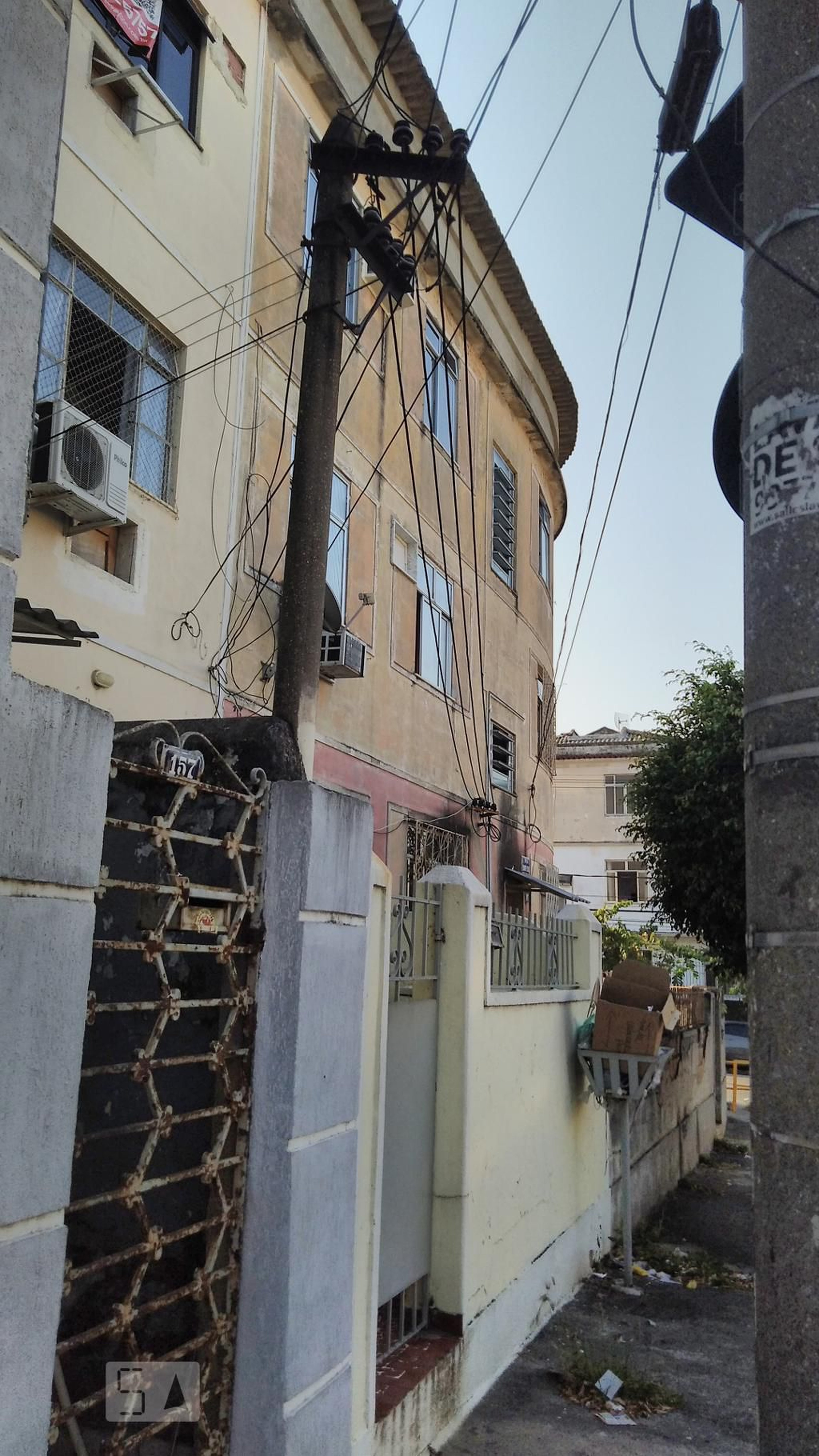 Fachada Condomínio em Rua Santo Isaac, 167