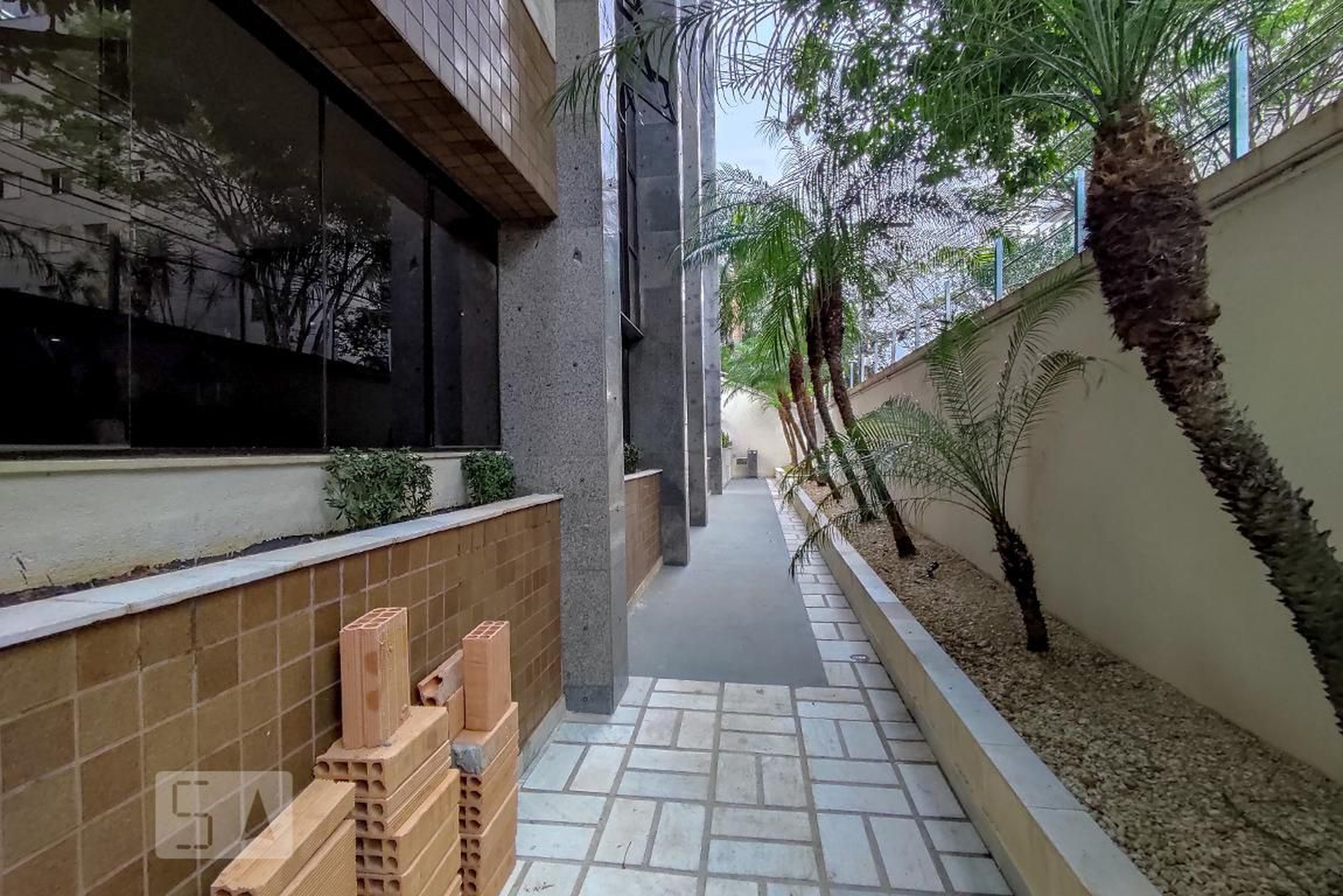 Área Externa - Edifício Prince de Cheverny