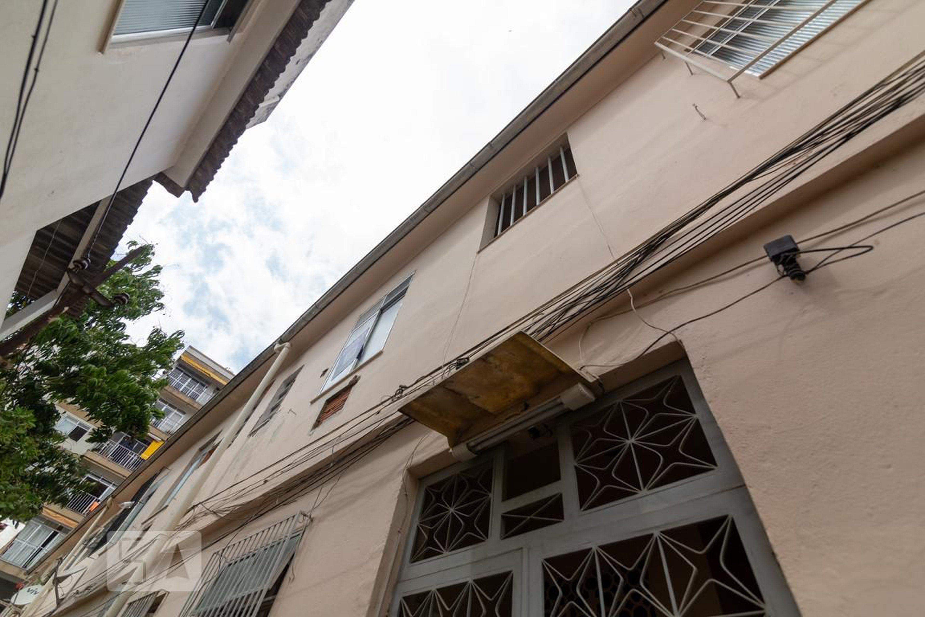 Fachada do Condomínio Condomínio em Rua Campinas, 21