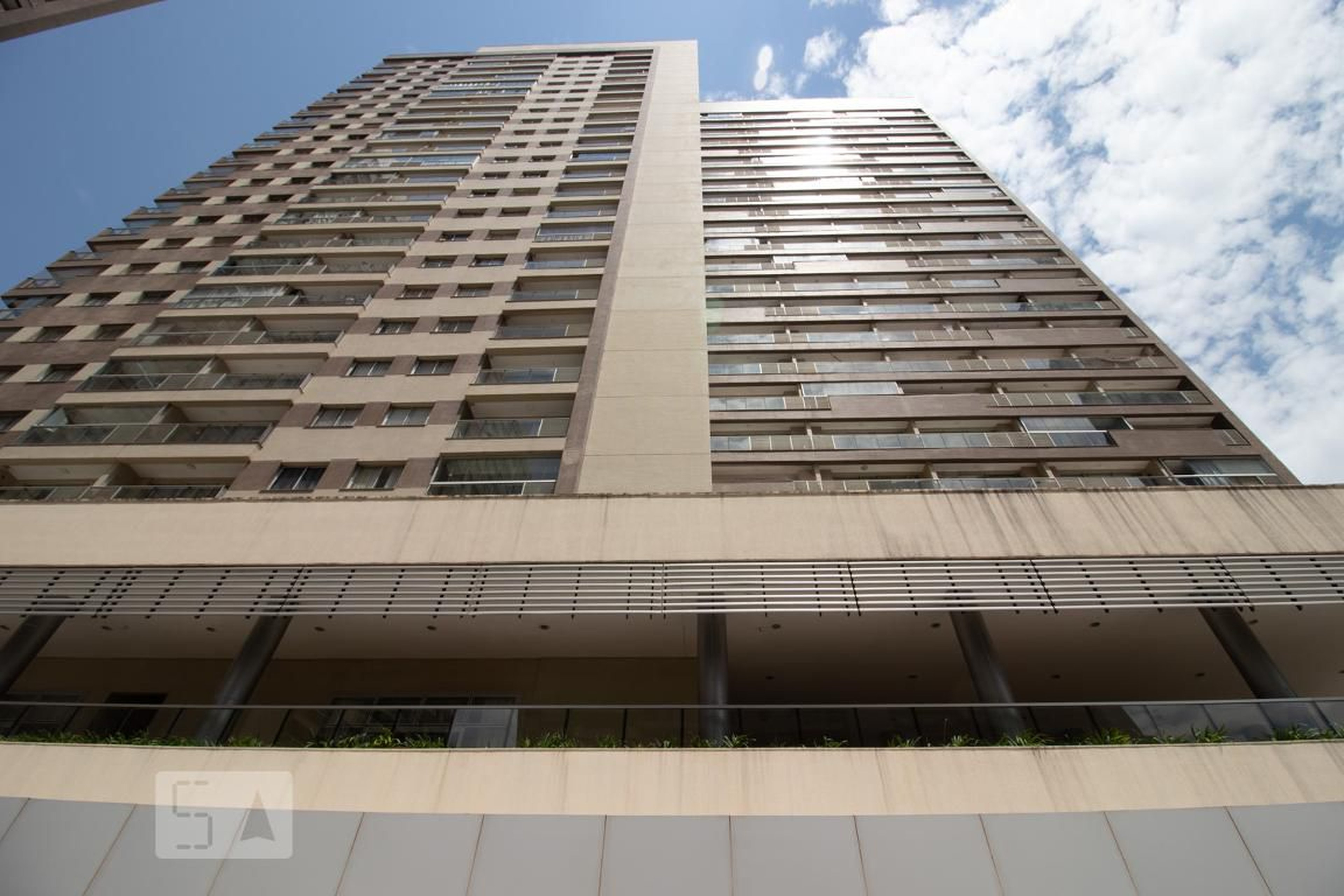 Fachada do Prédio Condomínio DF Century Plaza