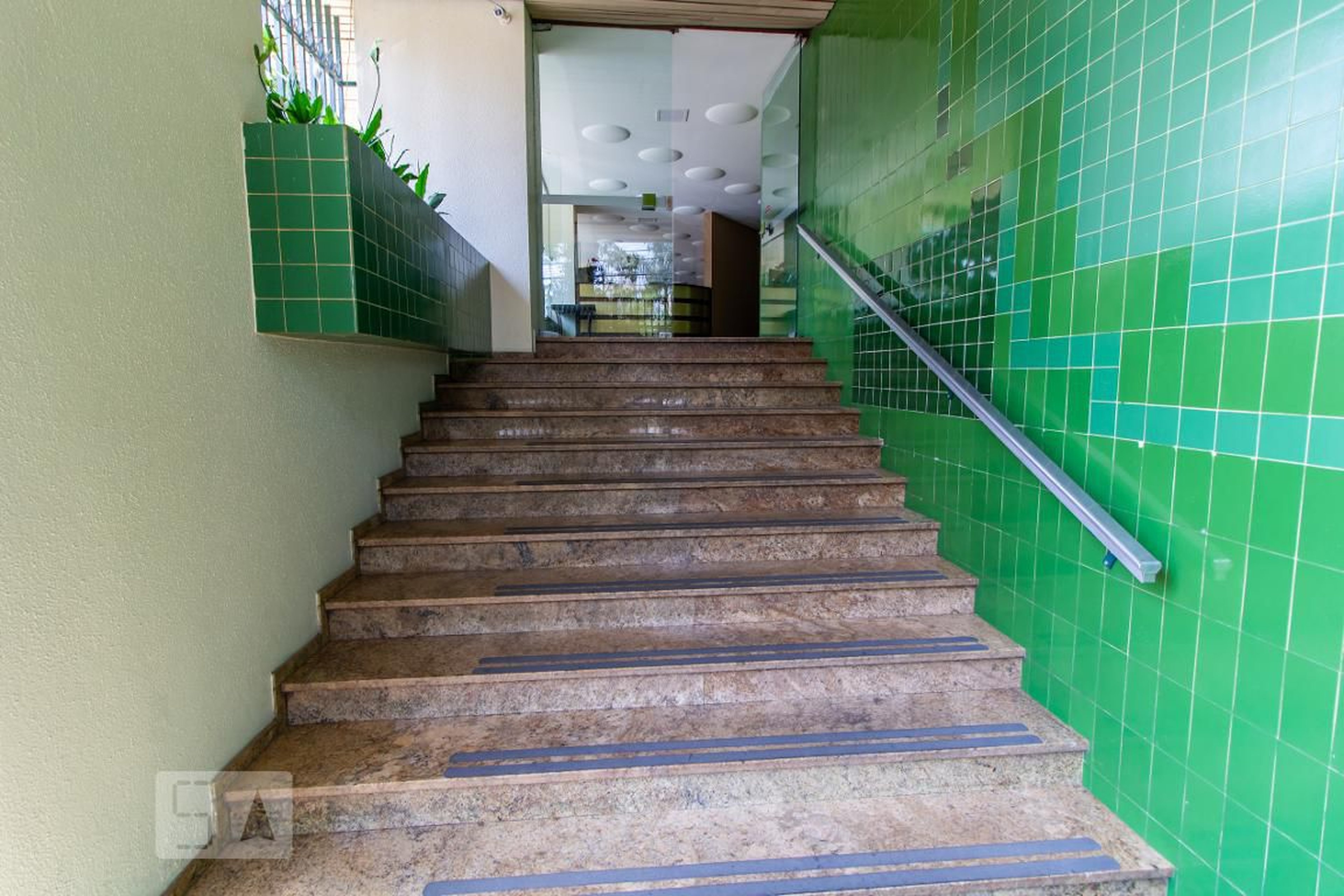 Entrada - Virgílio Bastos