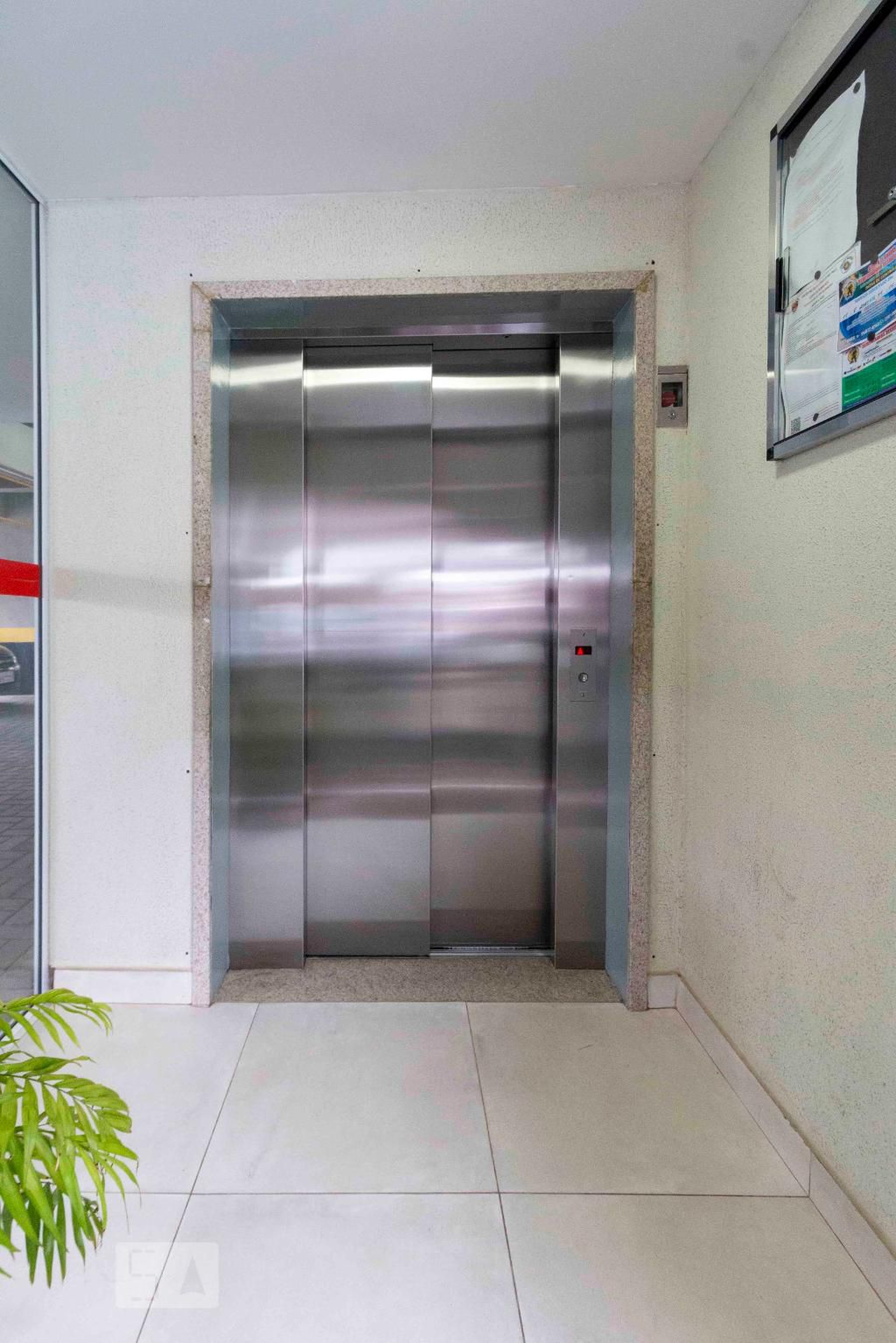 Hall de Entrada - Residencial Jeribatuba Itaquera