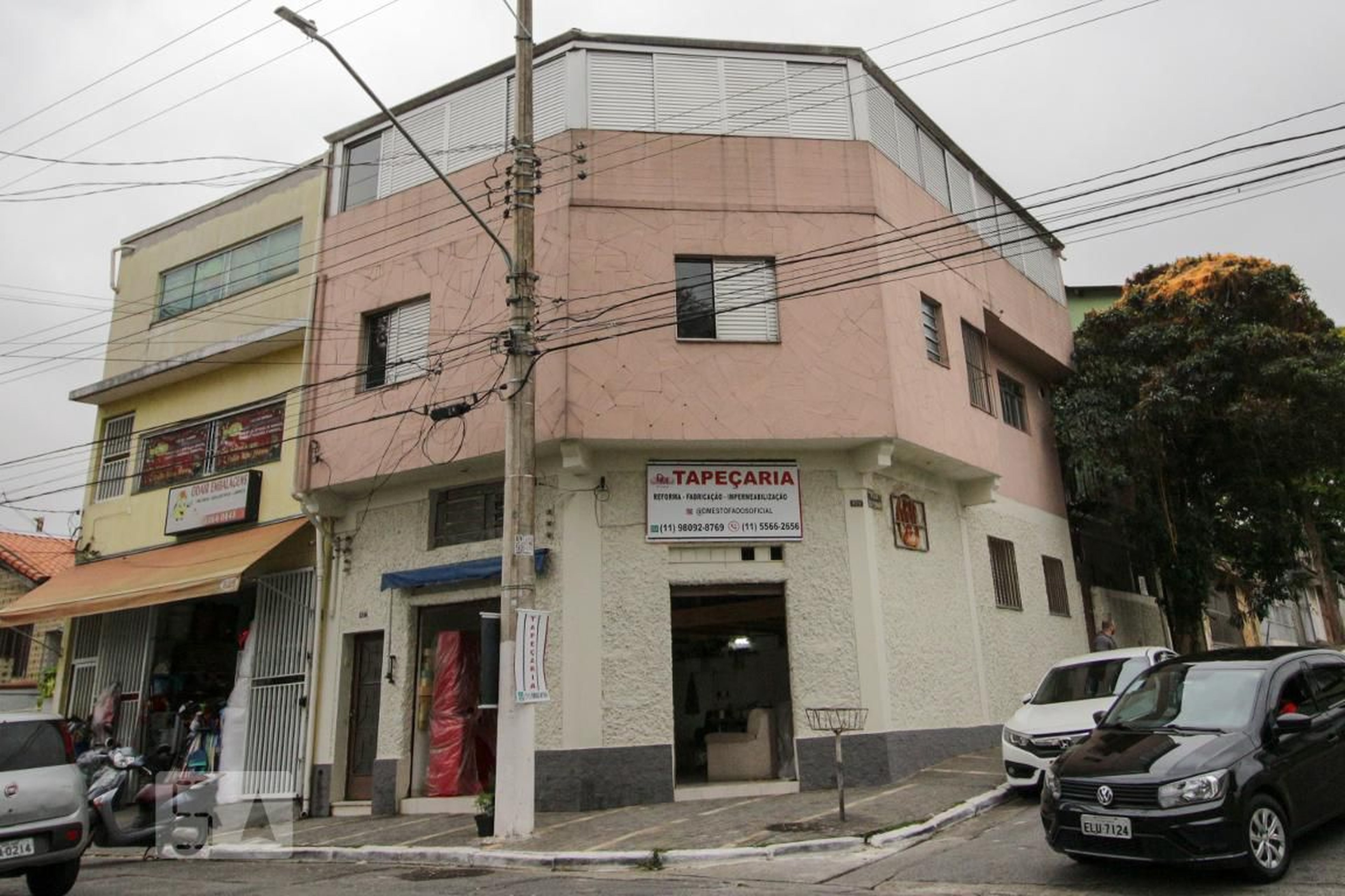 Fachada Condomínio em Rua Angaturama, 827