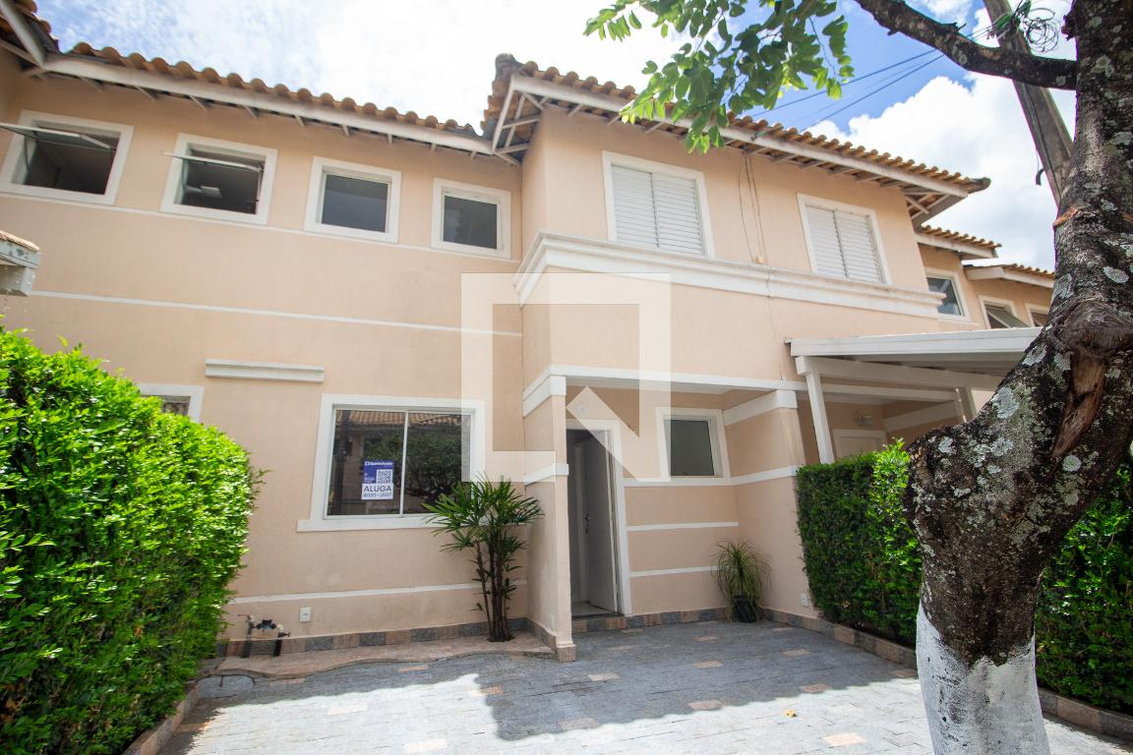 Fachada Condomínio Village Splendore