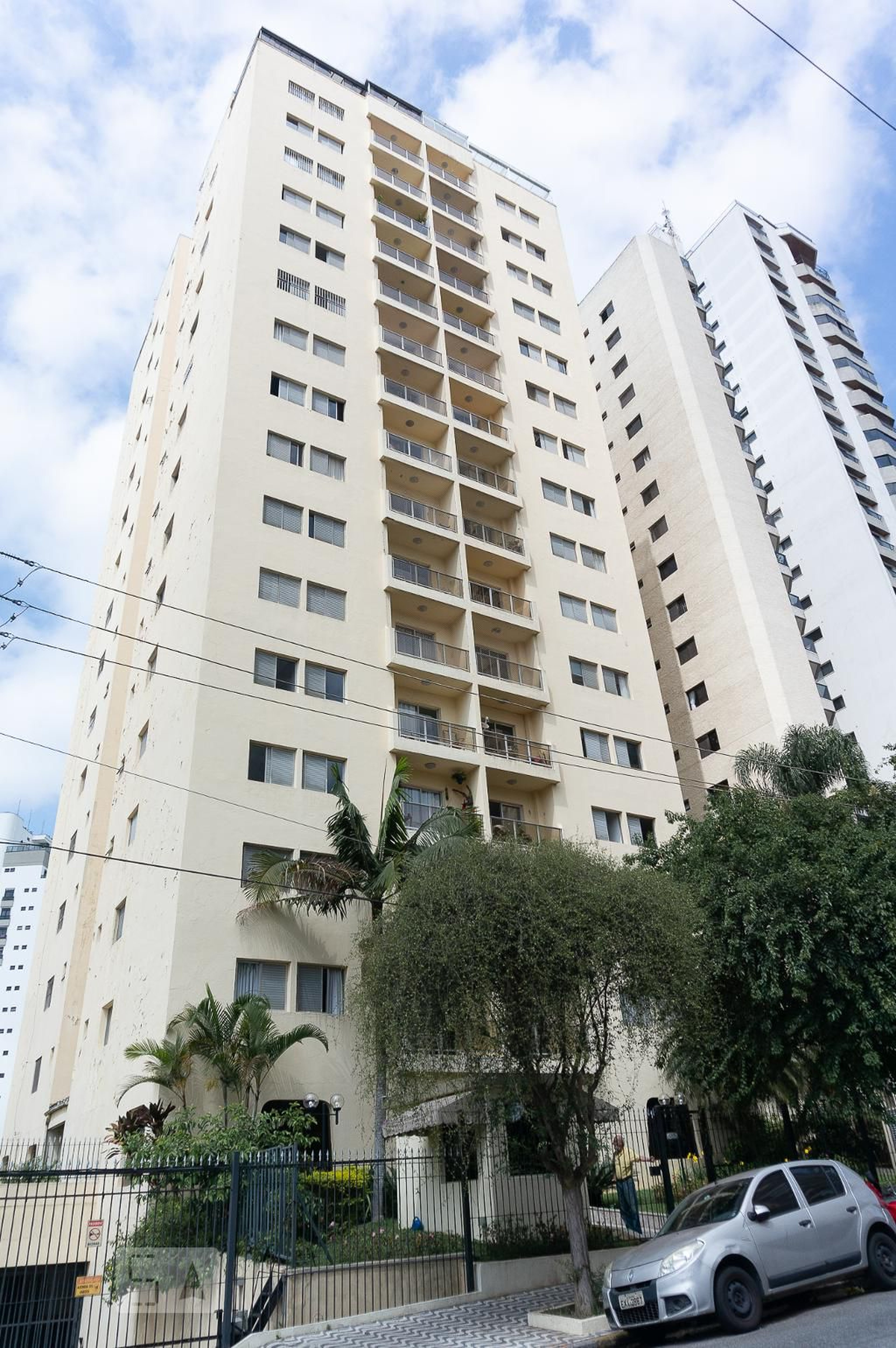 Fachada Edifício Status 3