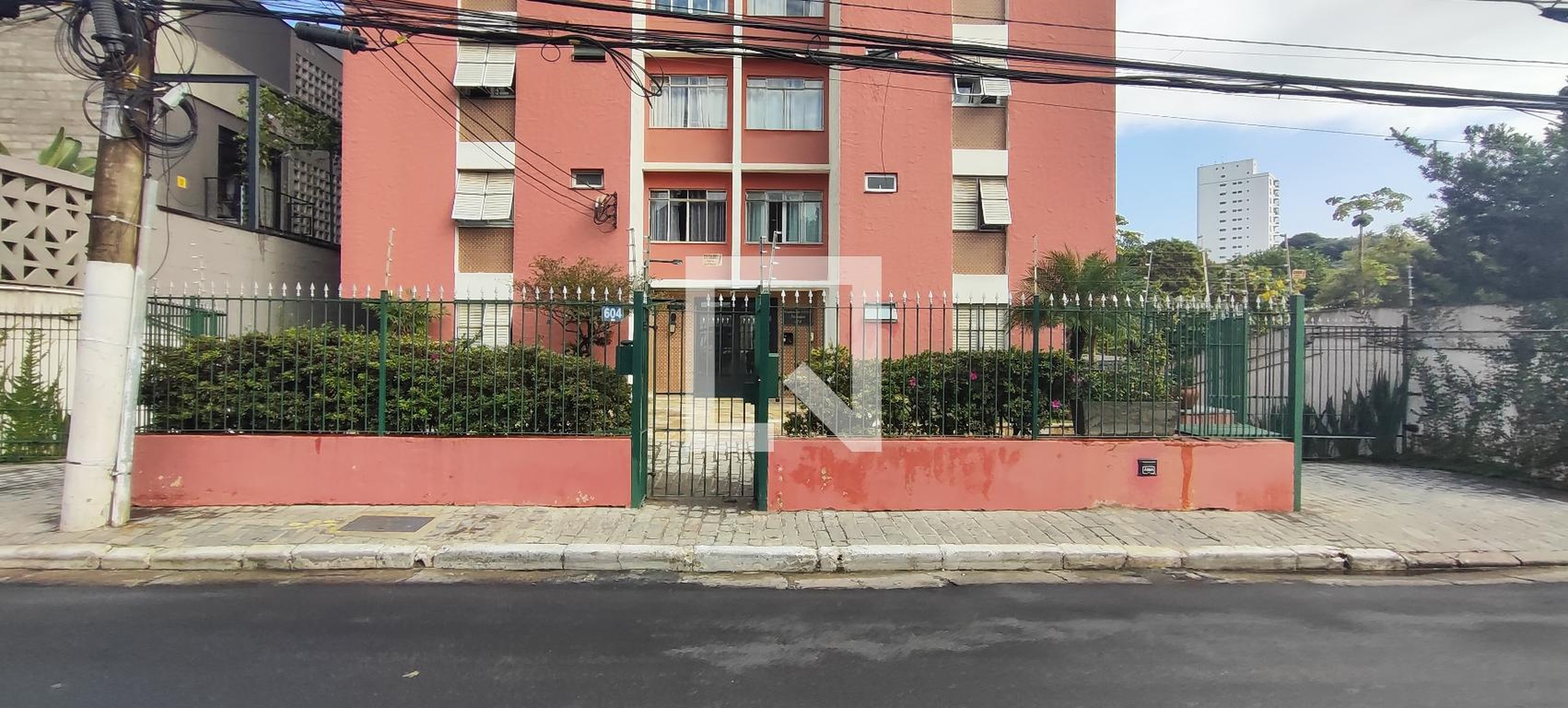 Fachada Condomínio Natingui