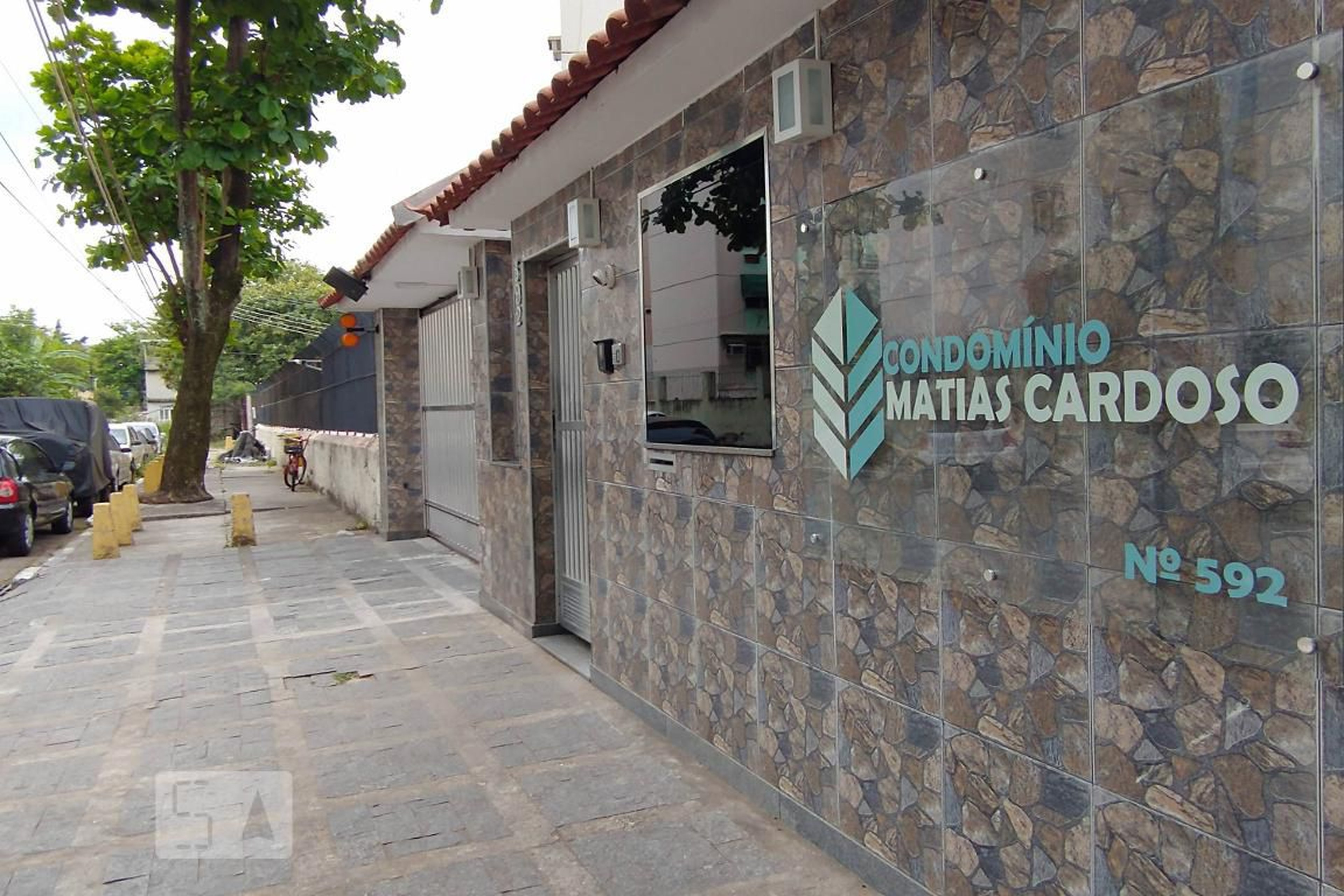 Fachada do Condomínio Condomínio Matias Cardoso