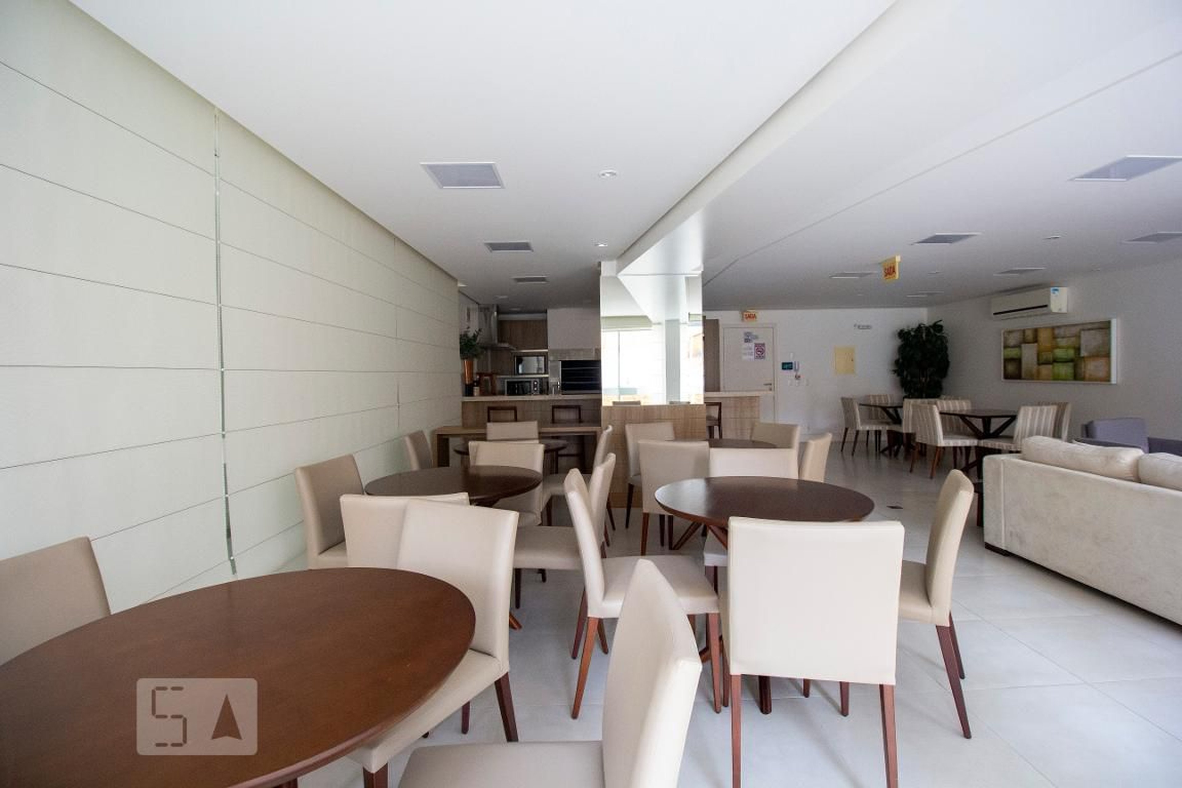 Salão de festas - Res. Alícia e Luana