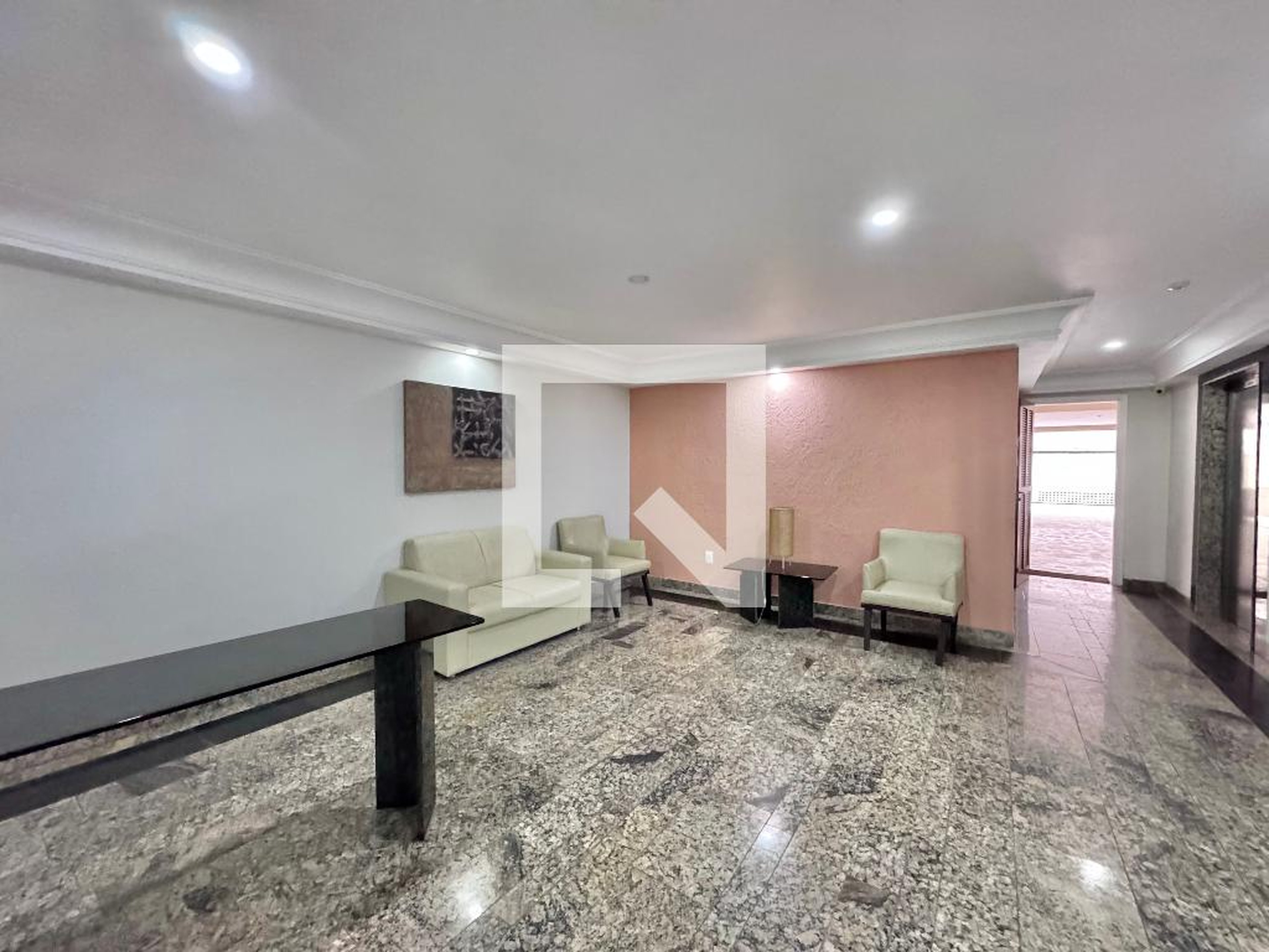 Área comum - Arco Íris