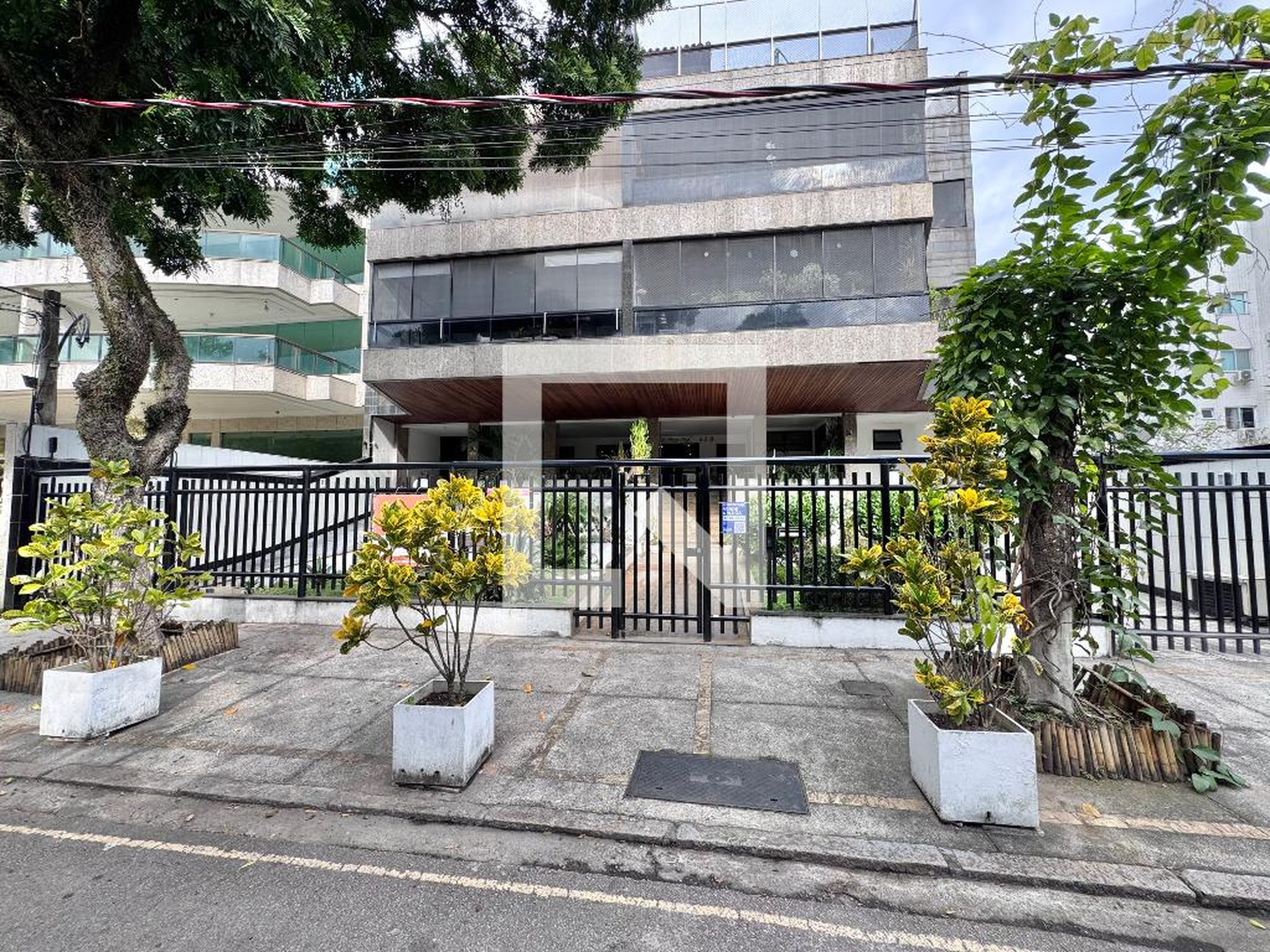 Fachada Condomínio Arco Íris