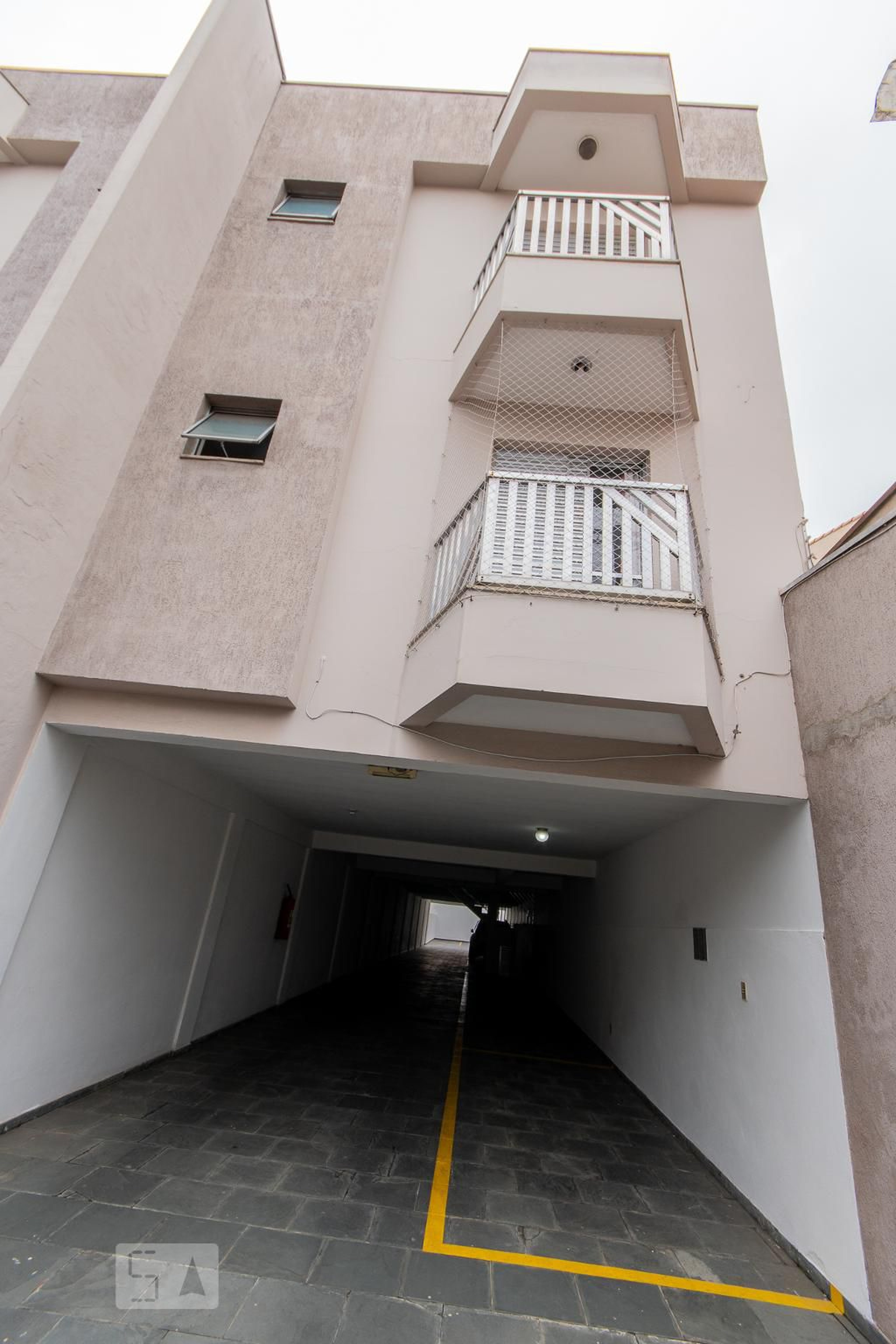 Fachada Condomínio em Rua Alemanha, 744