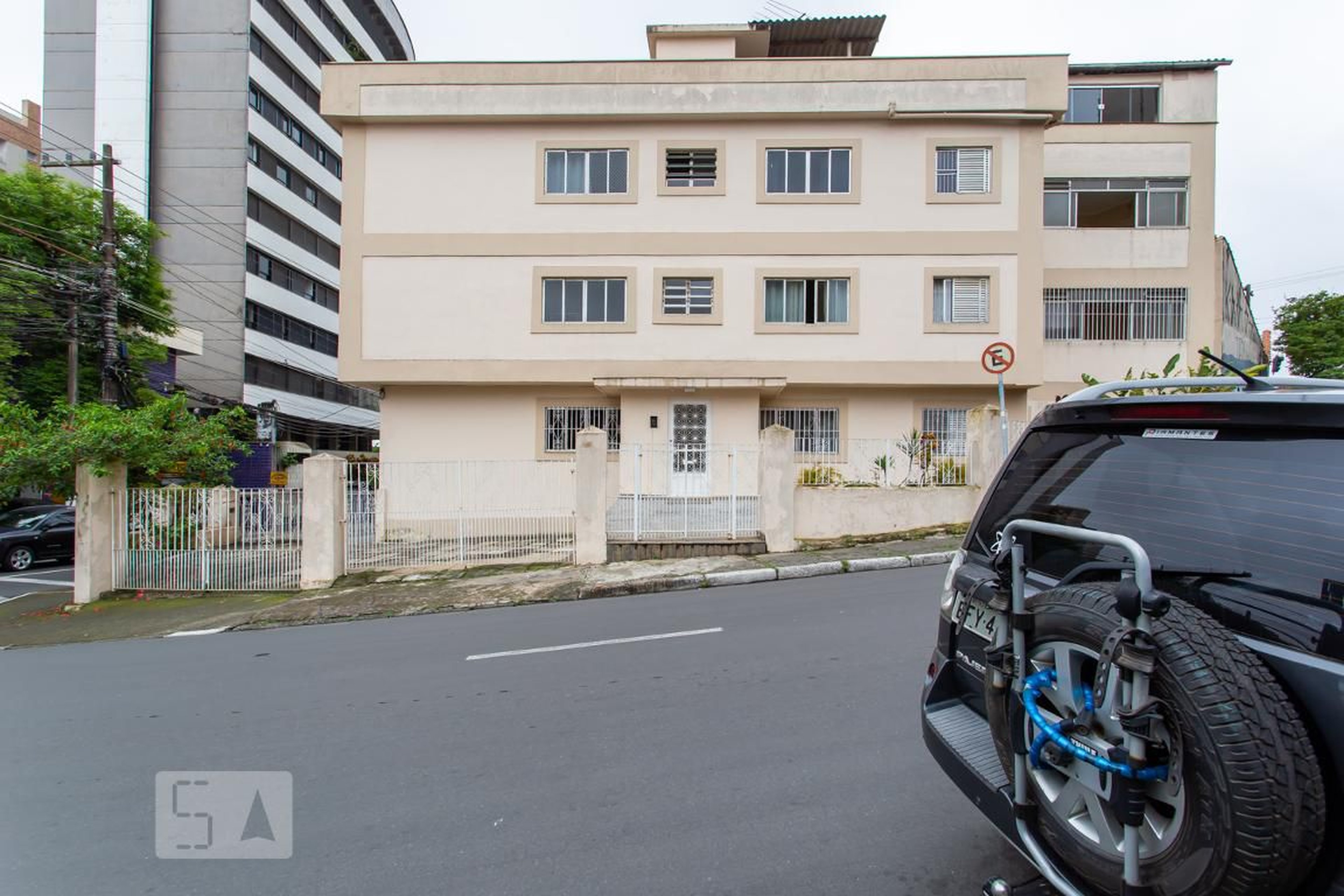 Fachada Condomínio em Rua José Bonifacio, 329