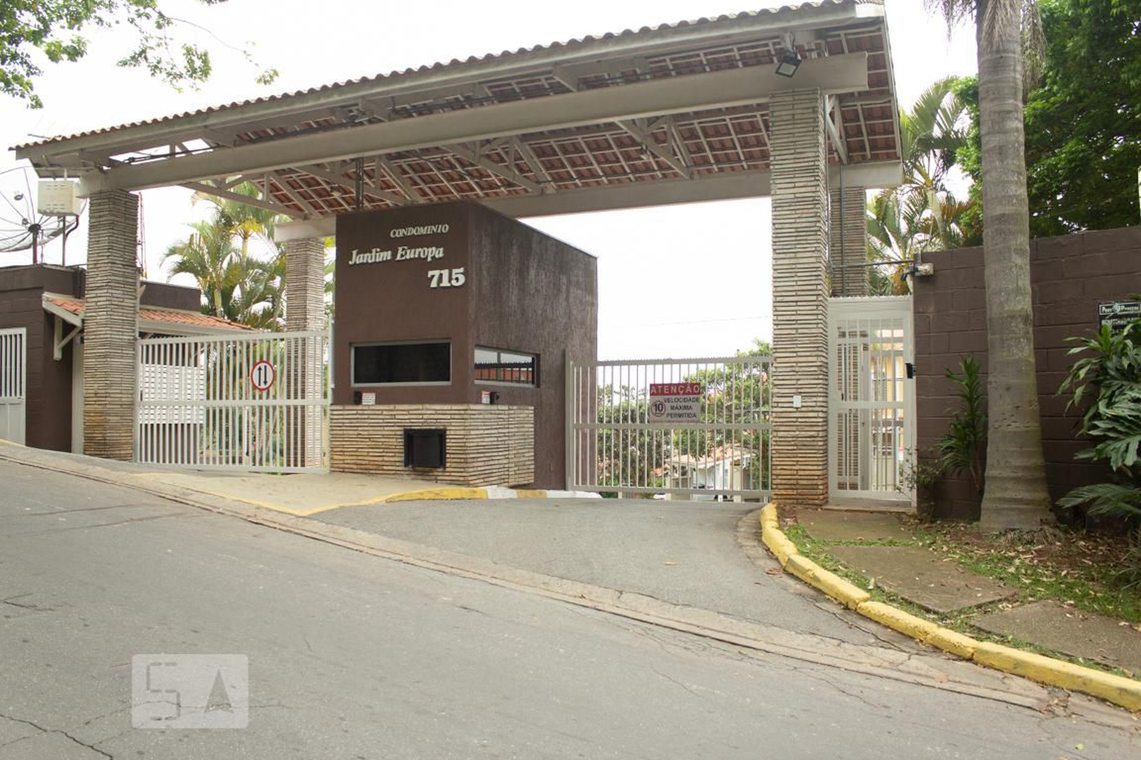 Fachada do condominio Condomínio Jardim Europa