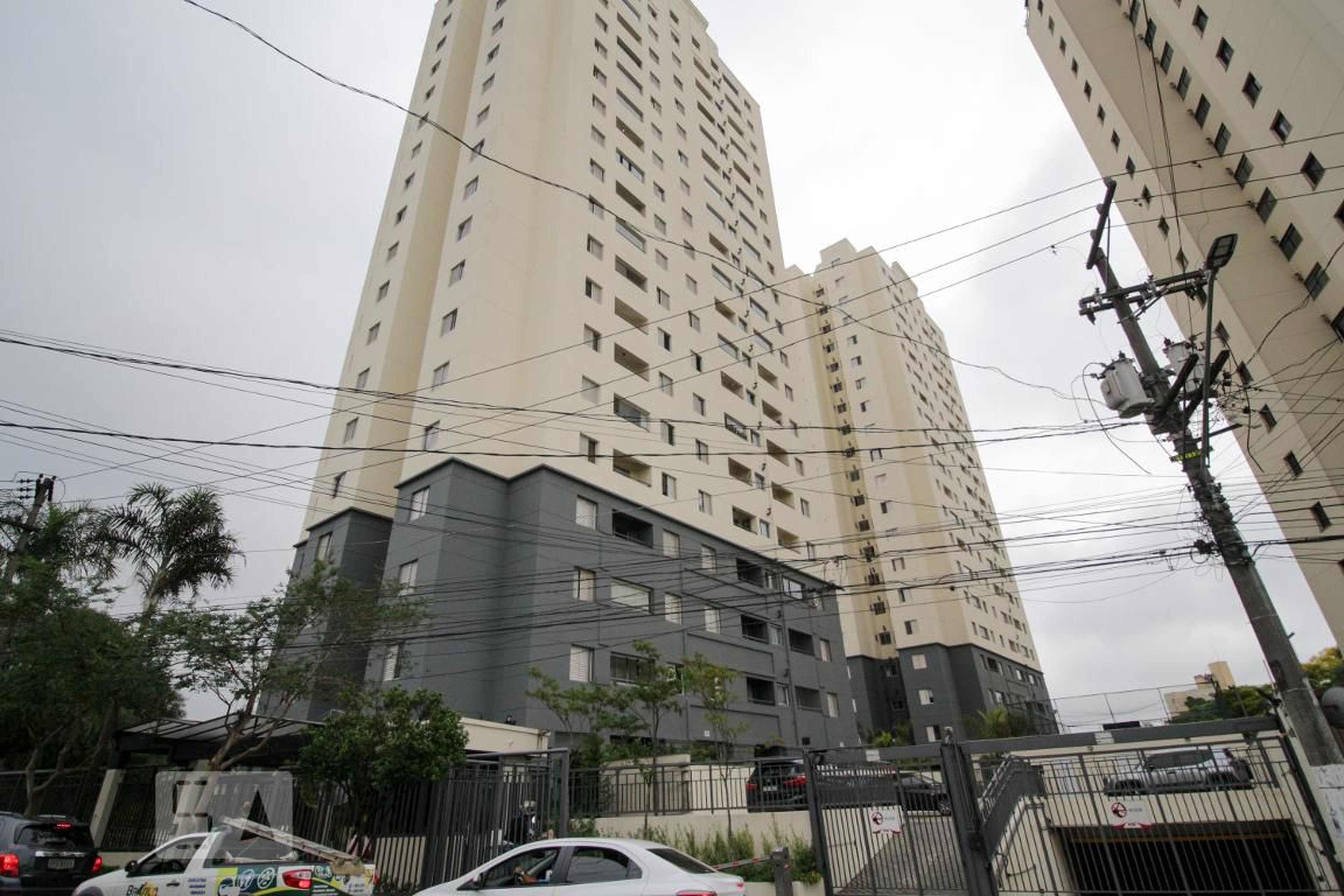 Fachada do condomínio Condomínio Supremo