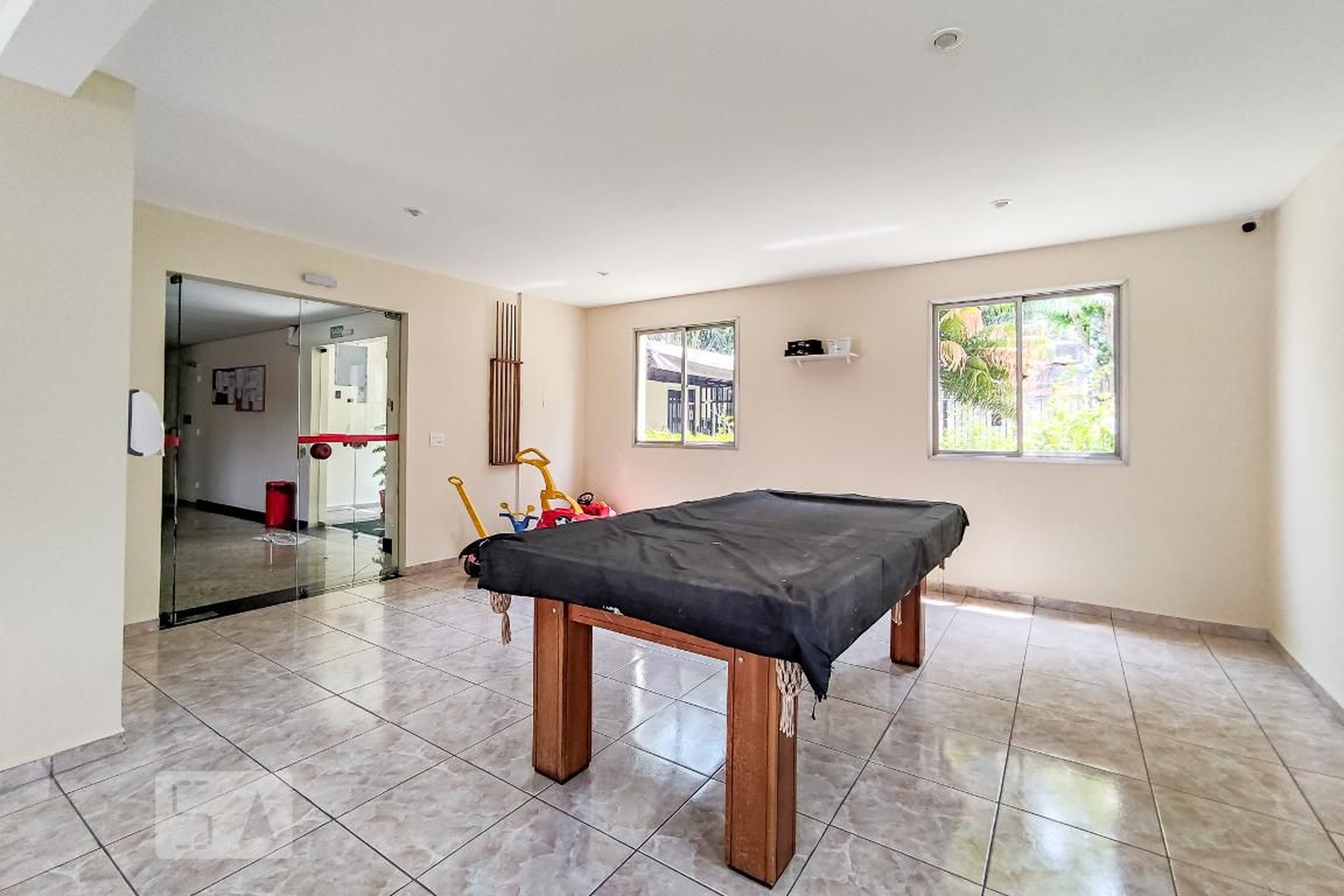 Salão de Jogos - Número 27