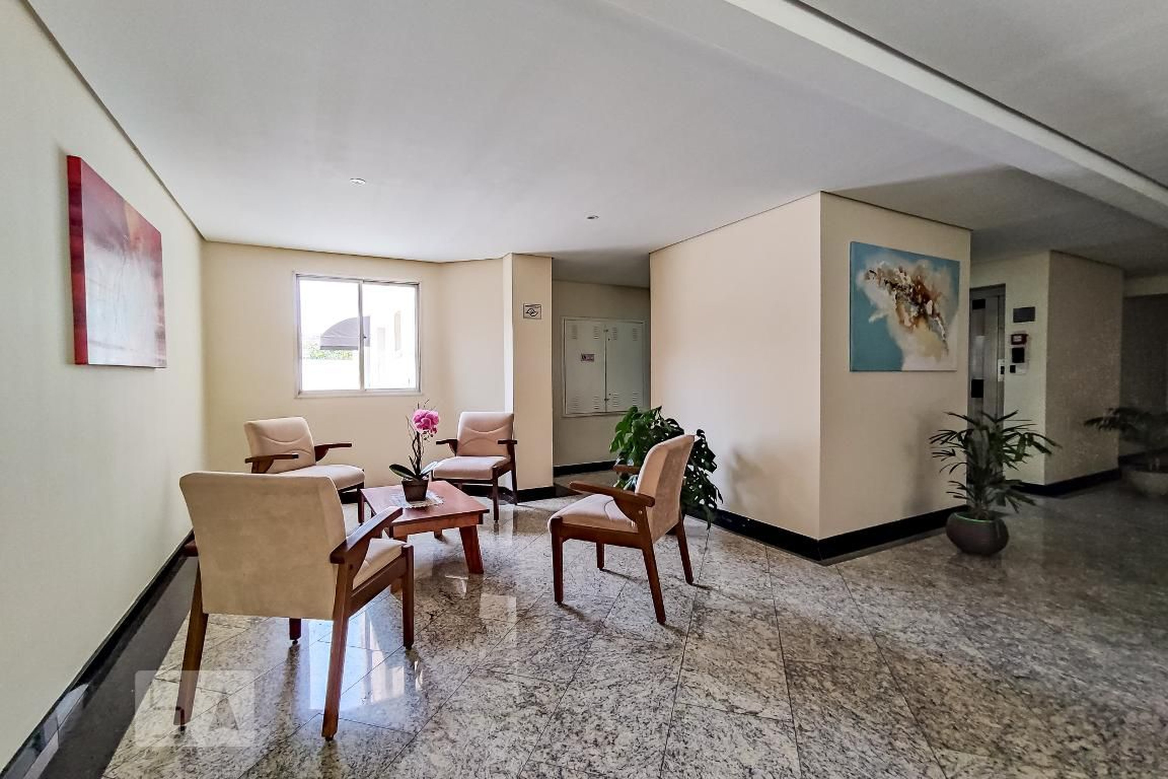 Hall de Entrada - Número 27