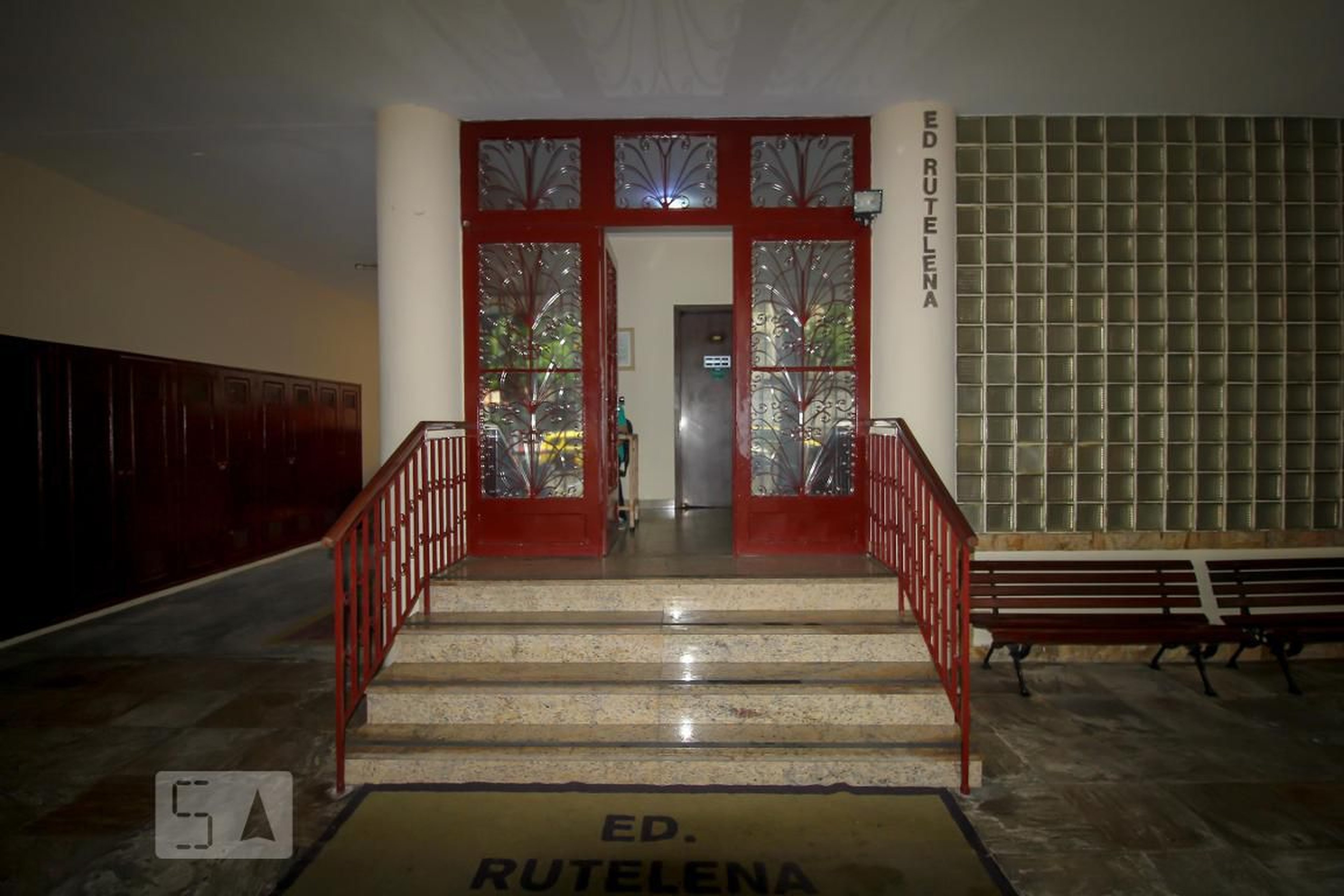 Entrada do Prédio - Rutelena