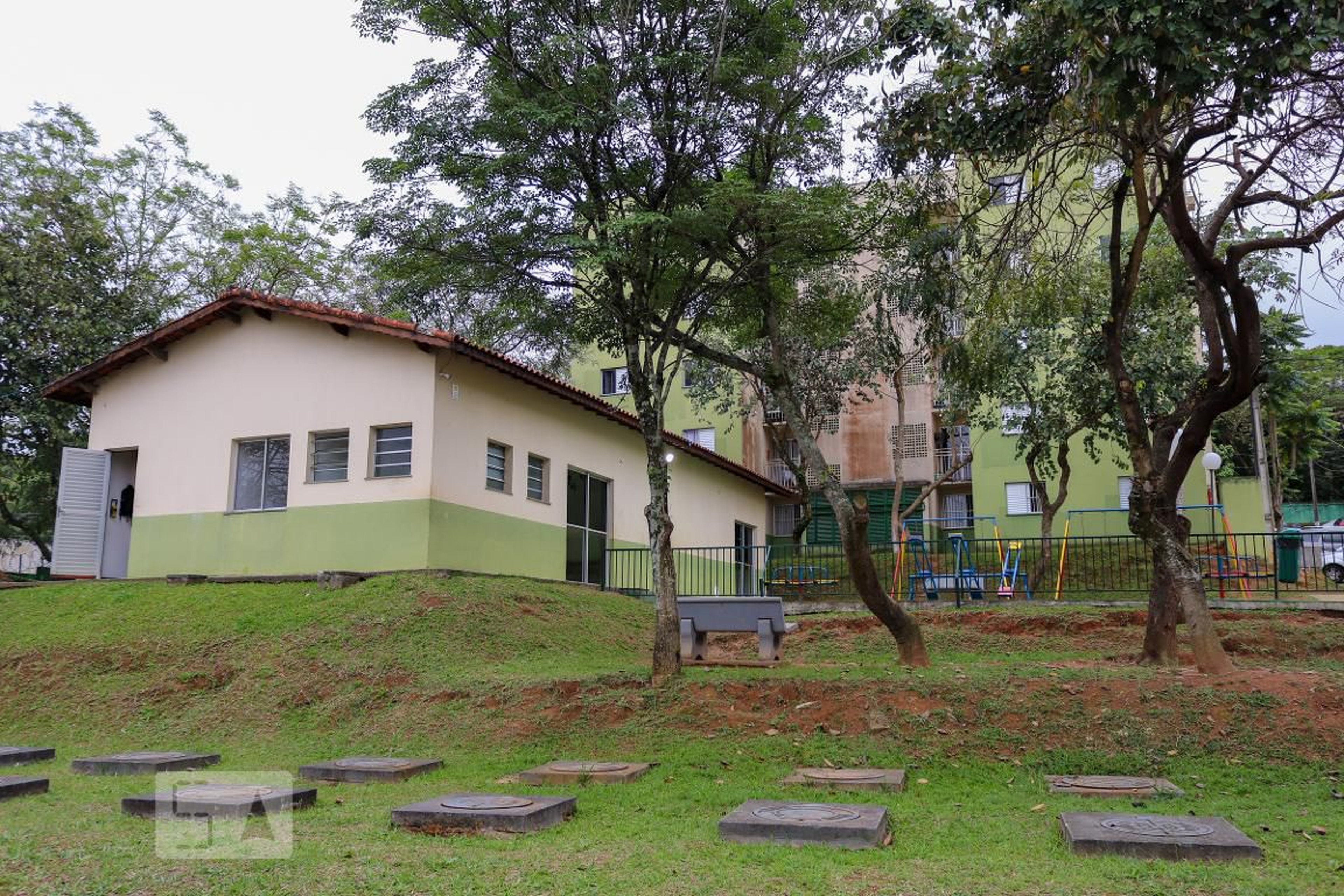 Fachada do Condomínio Condomínio Ponte Grande