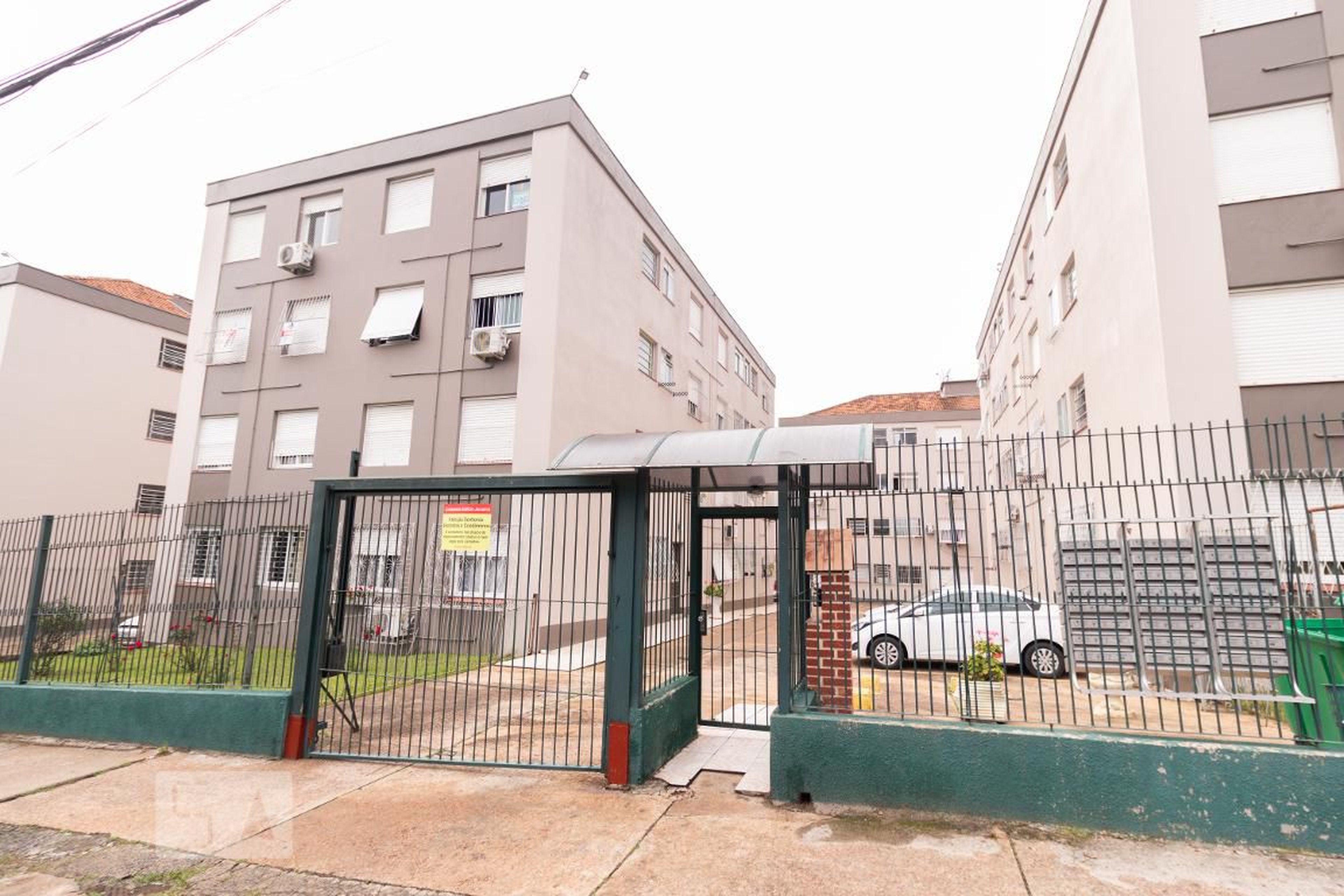 Fachada Condomínio em Rua Sargento Silvio Delmar Hollenbach, 300