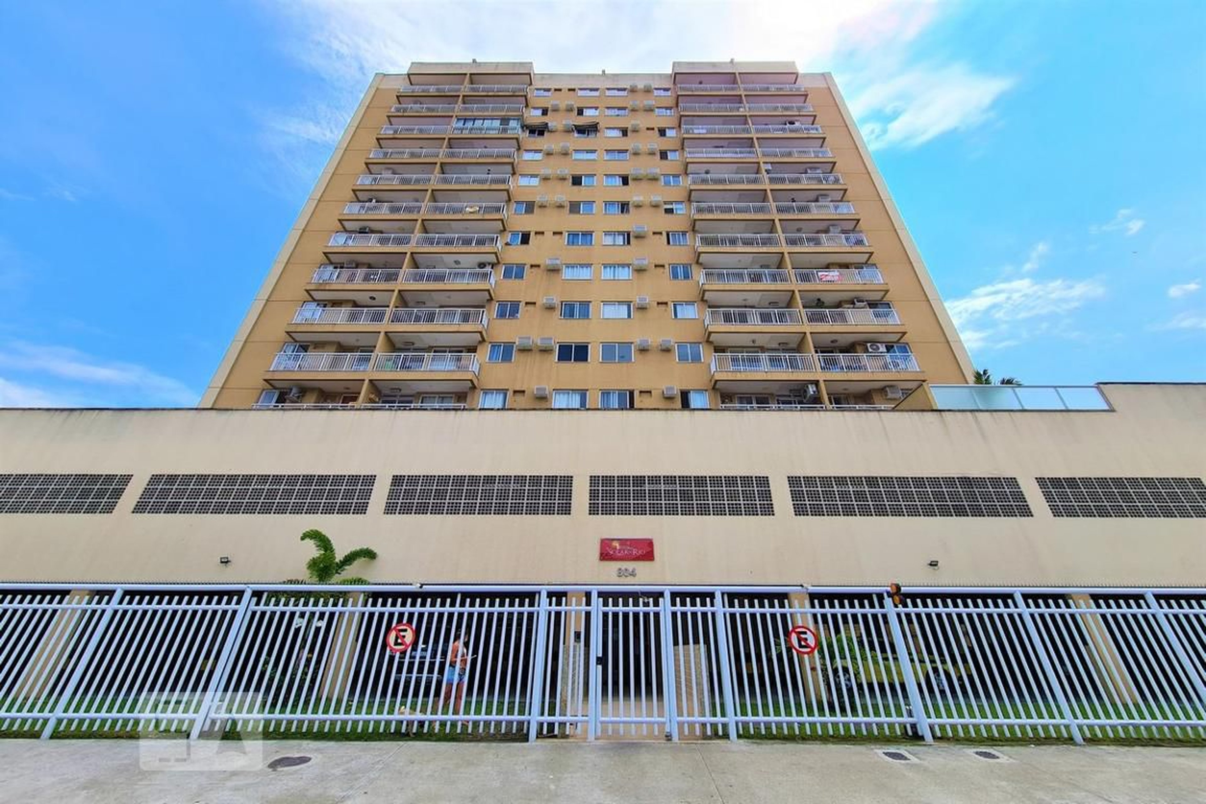 Fachada Condomínio Solar do Rio