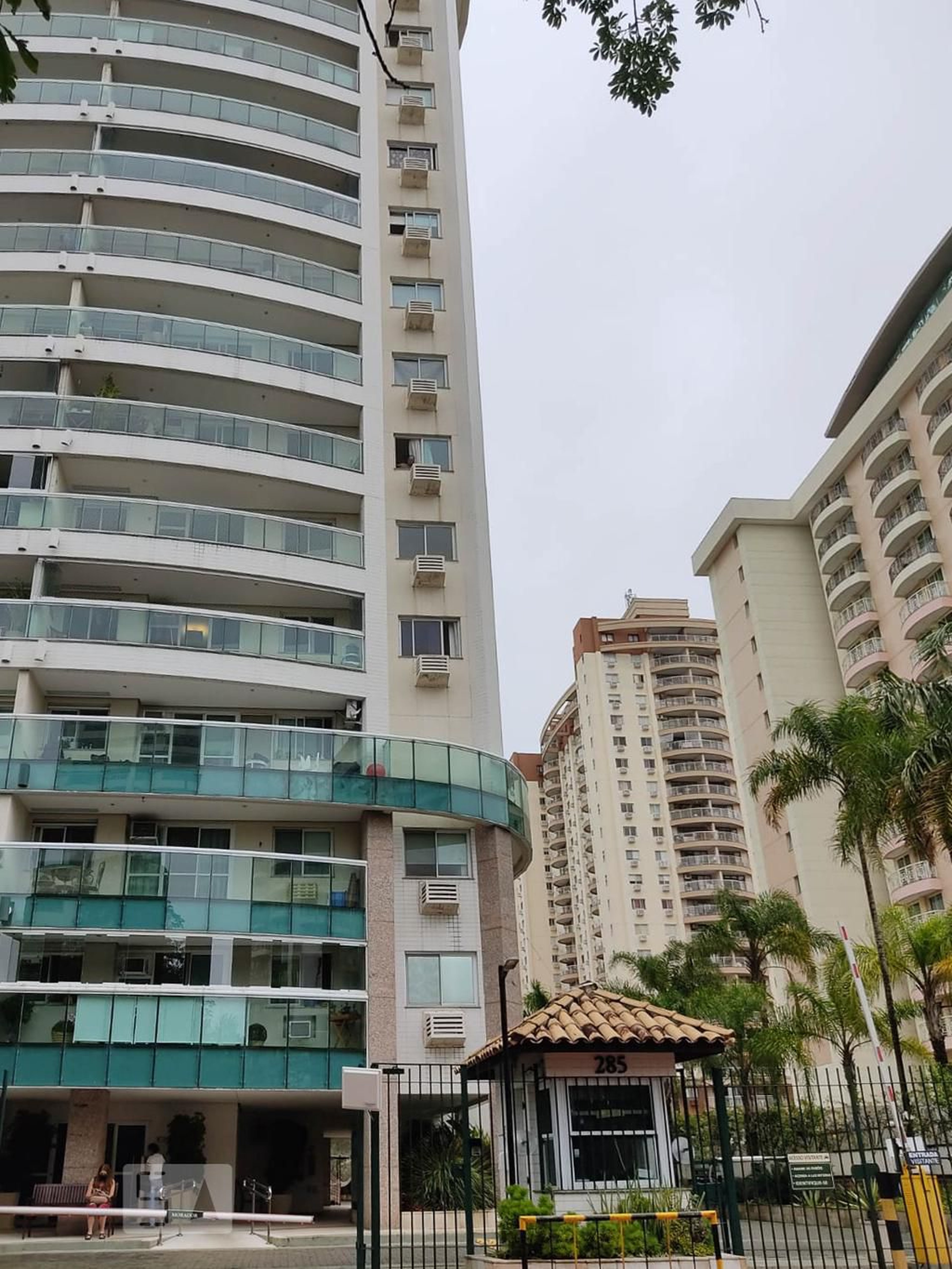 Fachada do Condomínio Condomínio Americas Park