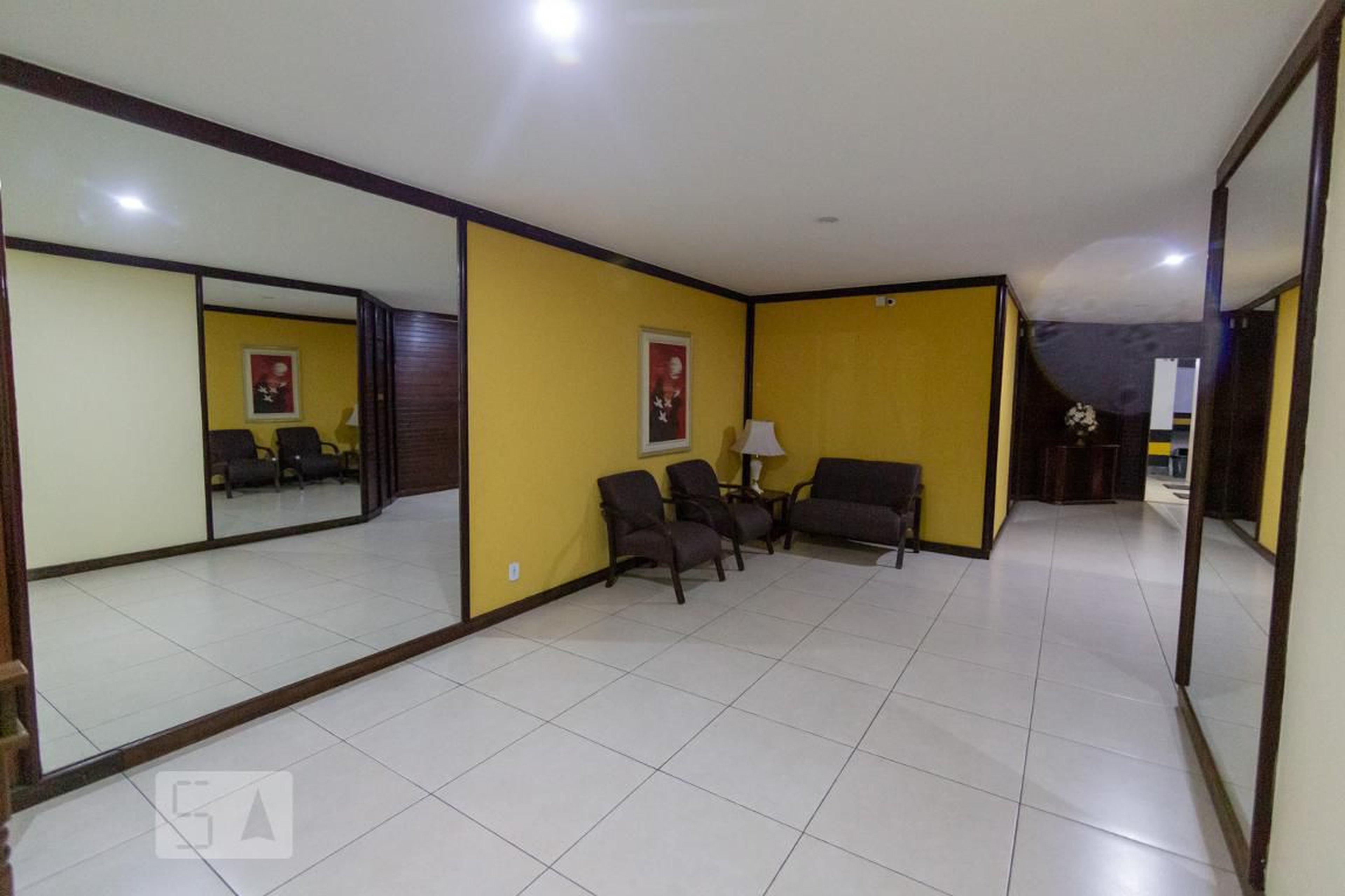 Hall - Alexandre Dumas