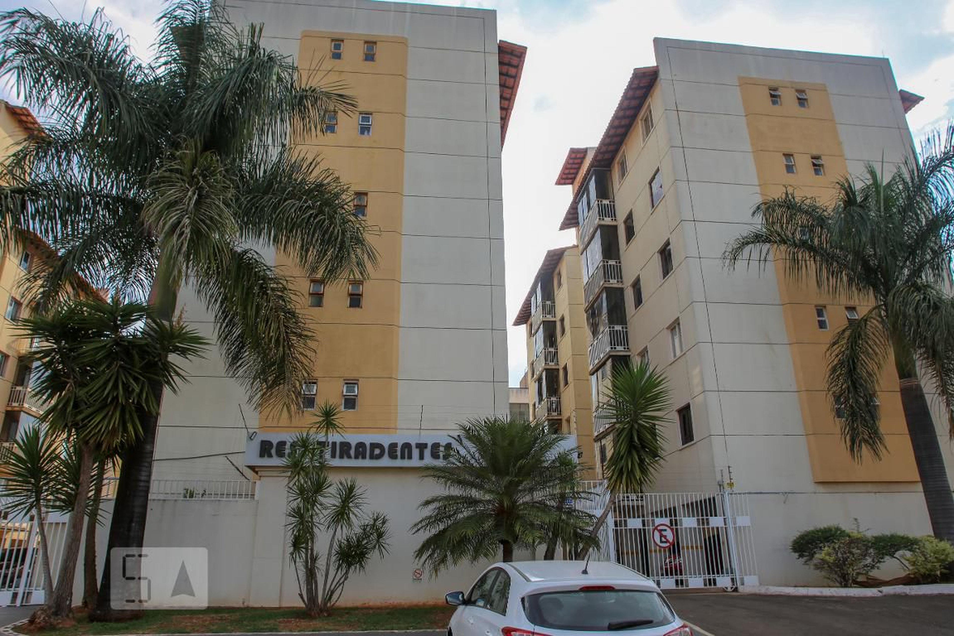 Fachada Residencial Tiradentes