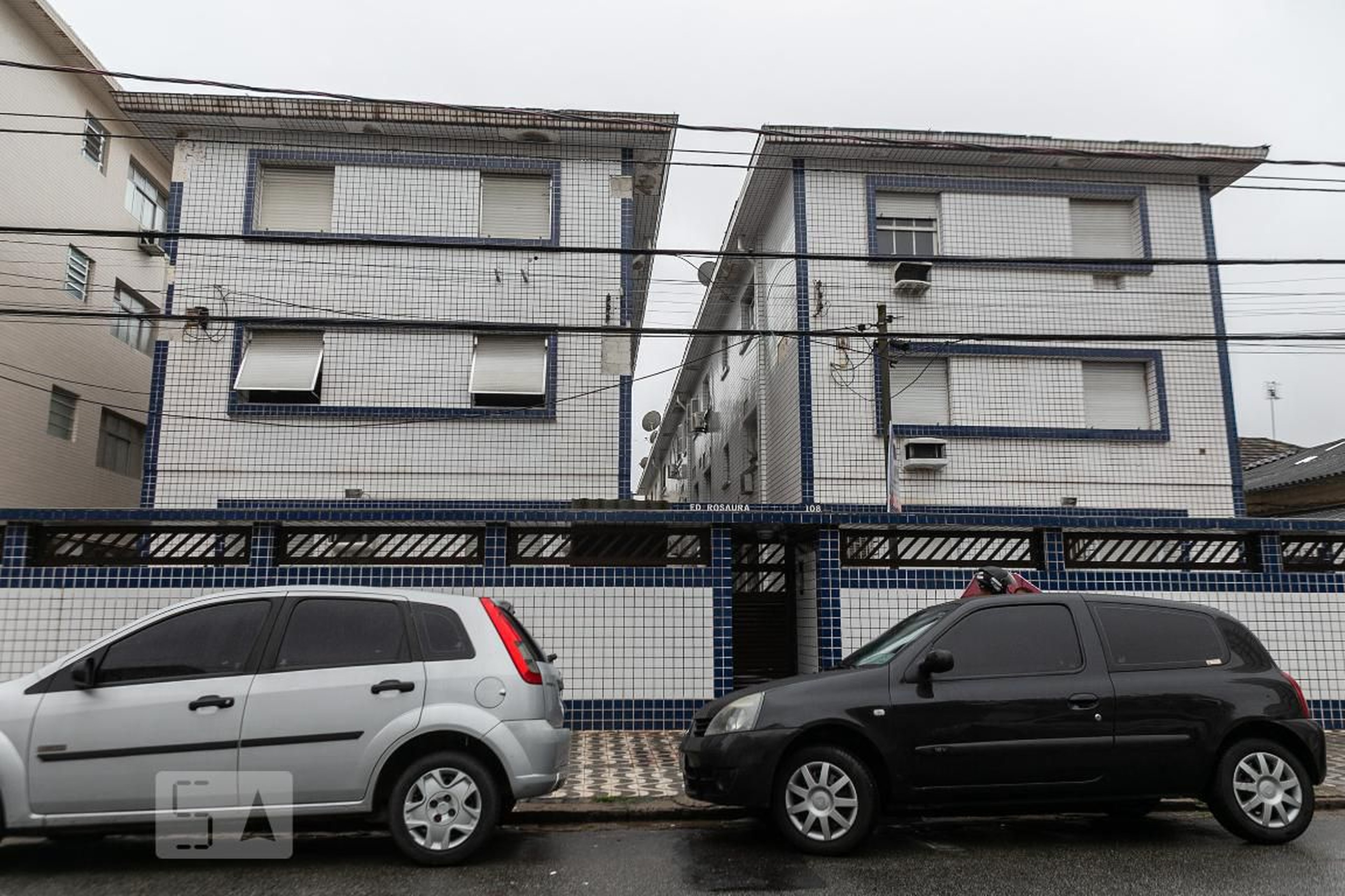 Fachada Condomínio em Rua Ministro Xavier de Toledo, 108