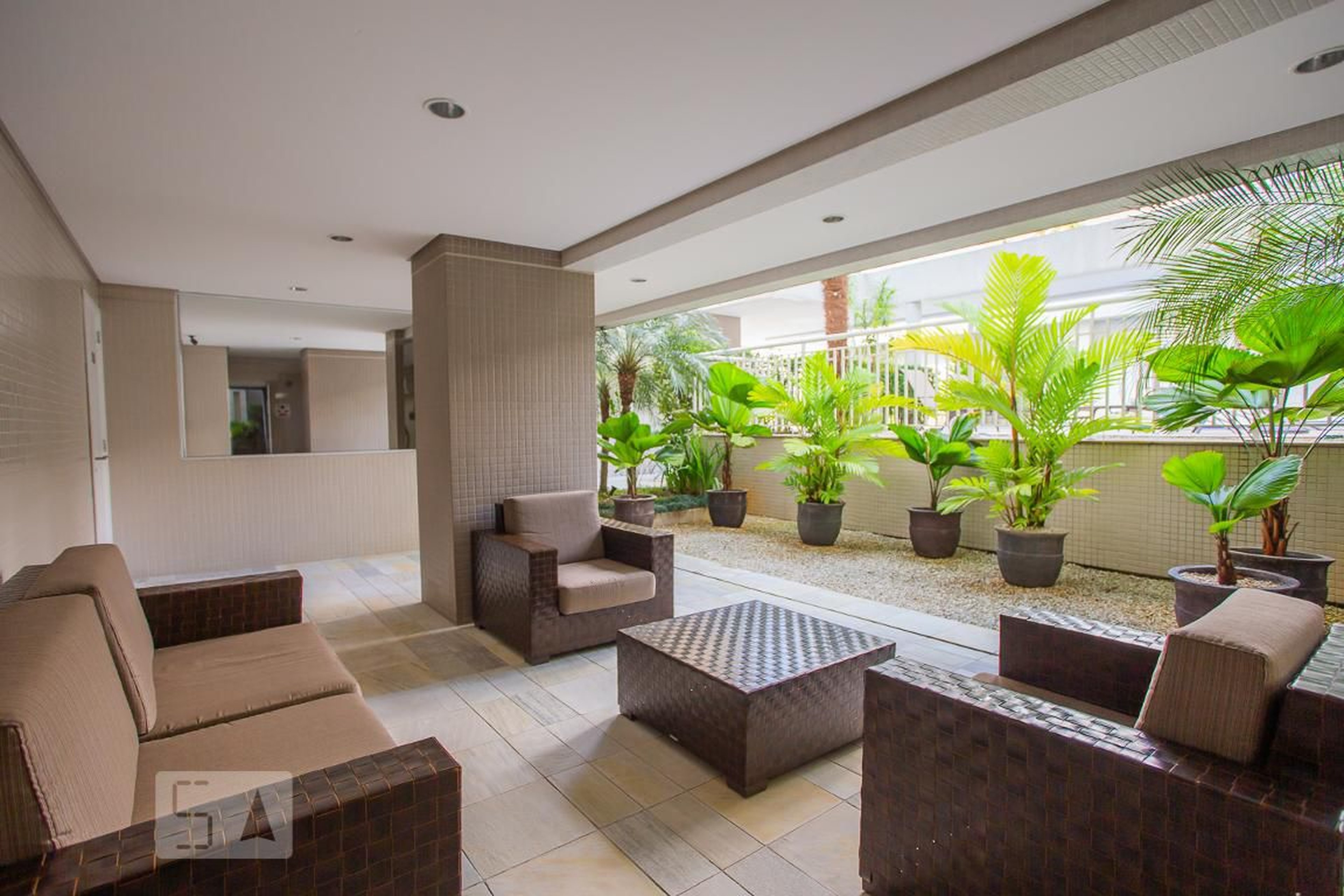 Area Comum - Edifício Dijon