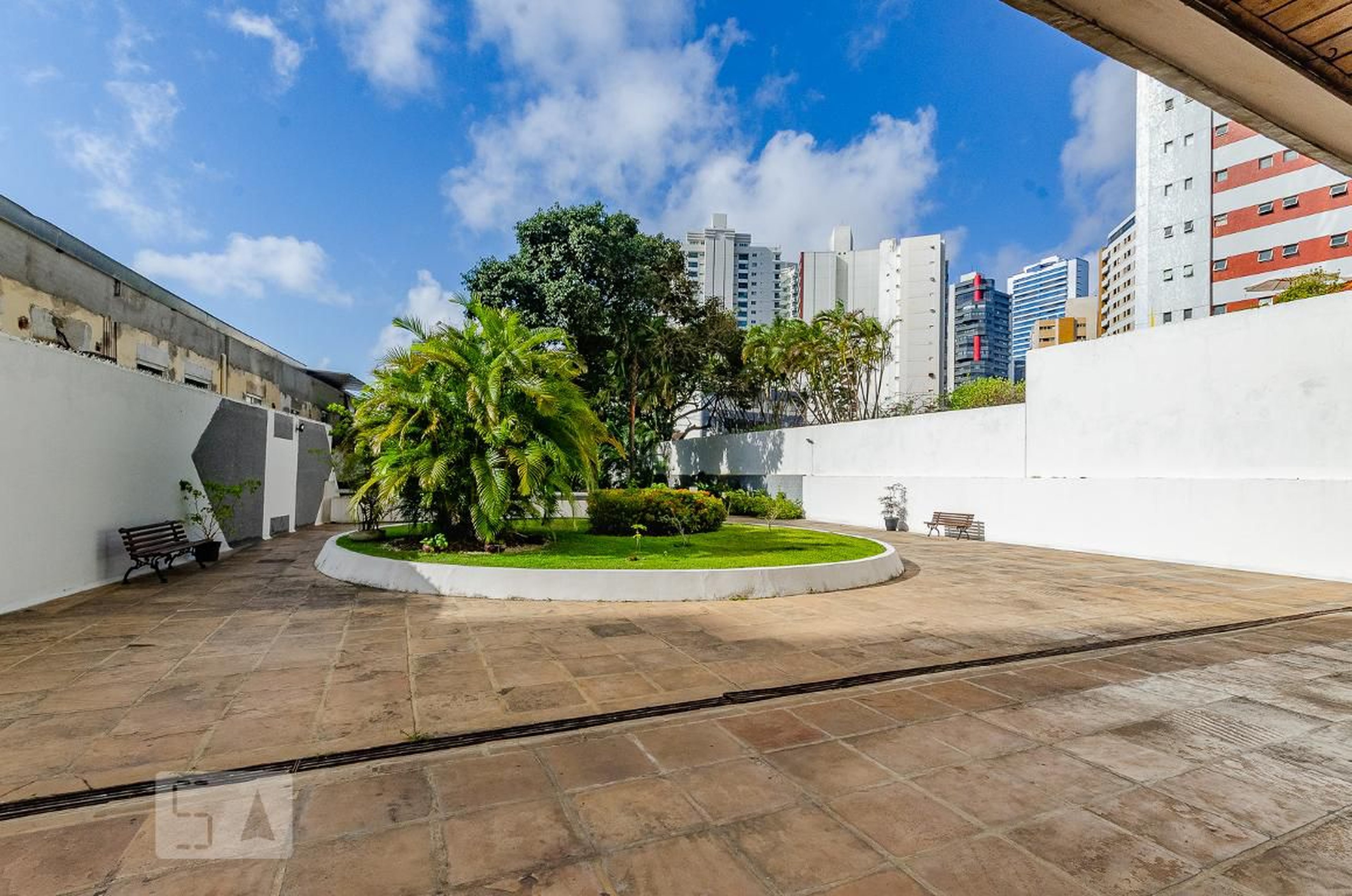 Entrada - Edifício Vivendas do Mar