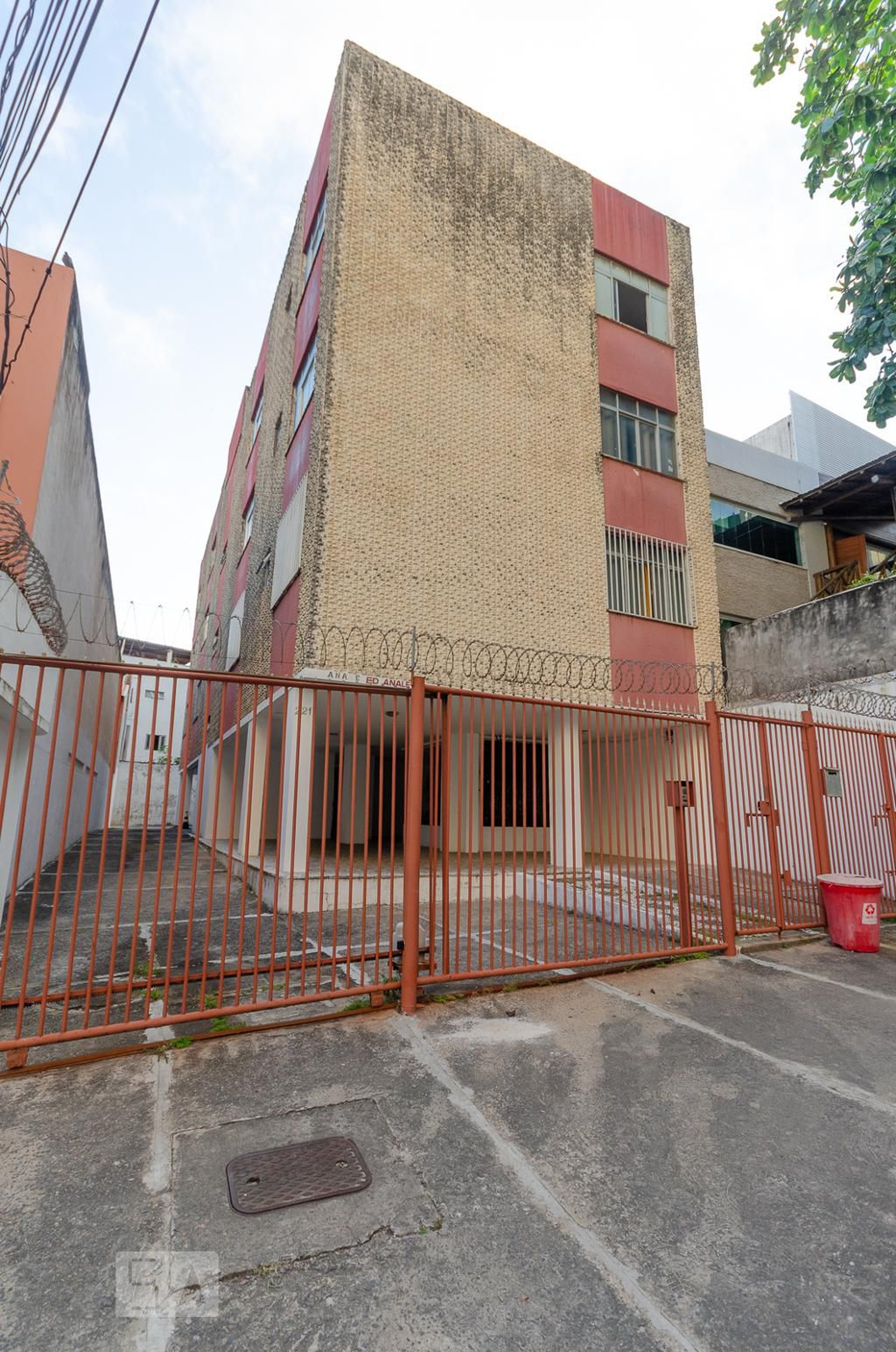 Fachada Edifício Anale